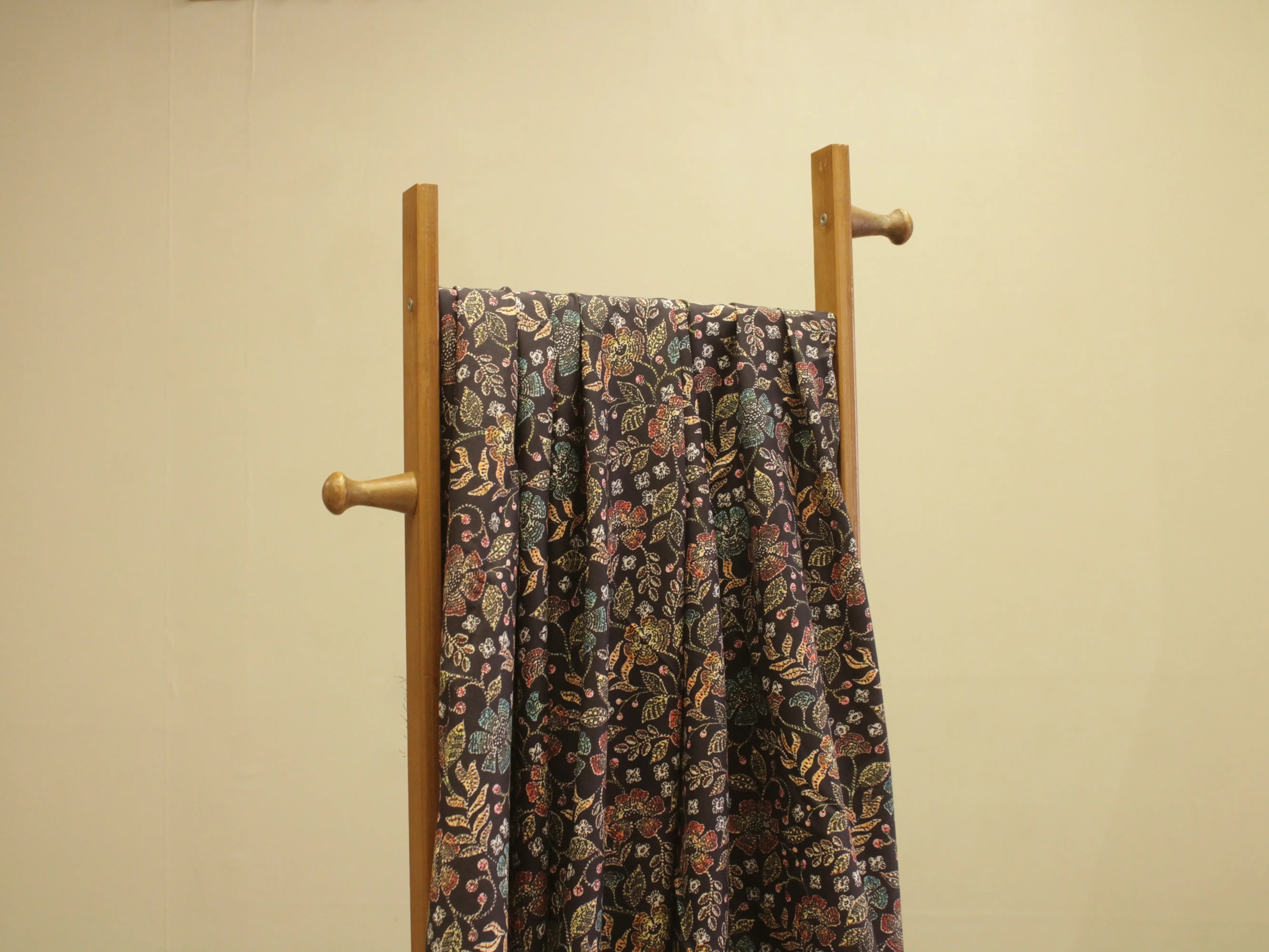 Premium Digital Printed Microfiber Cotton Lawn Fabric