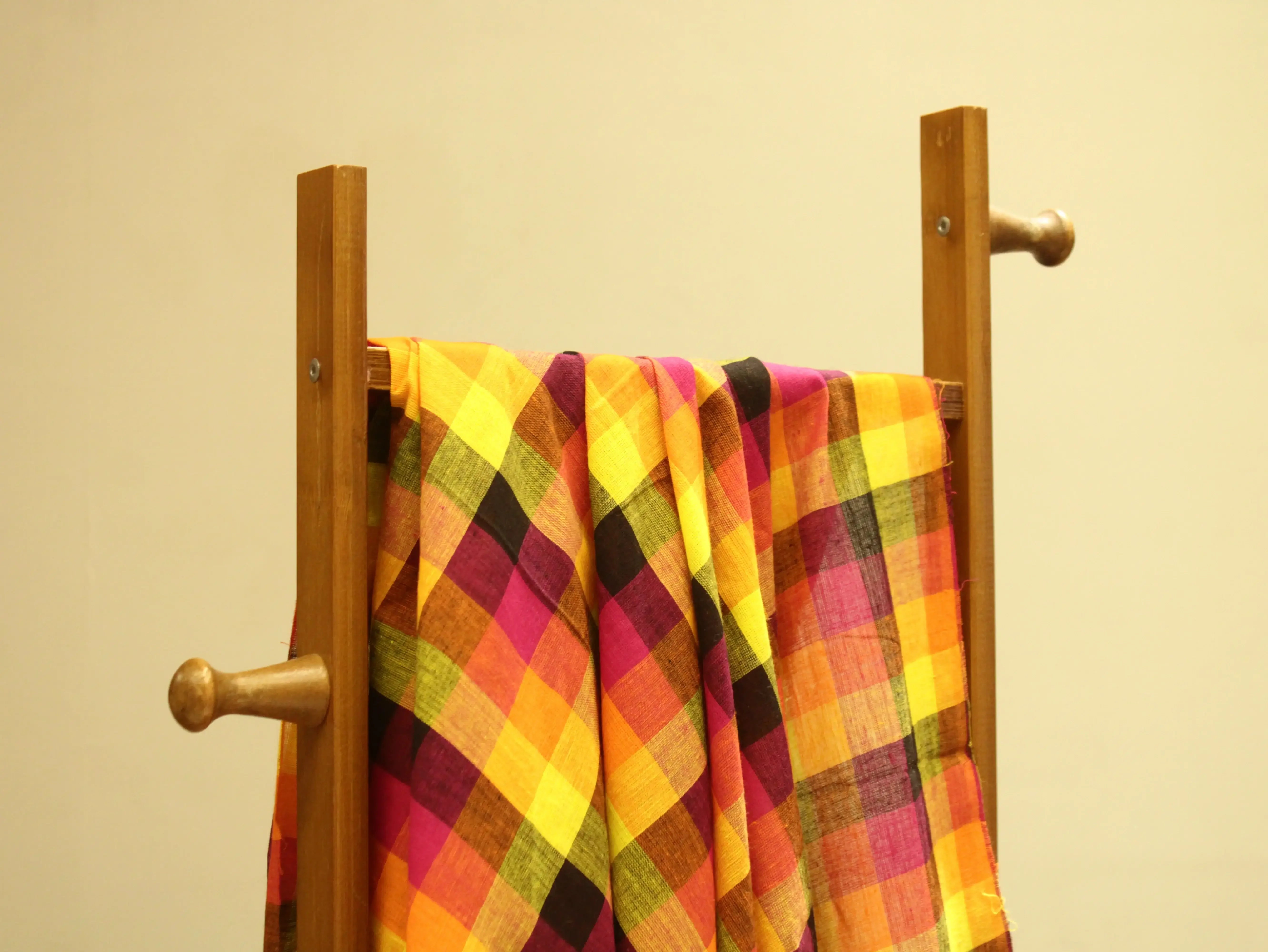 Mini Multi Checked Handloom Pure Cotton Woven Fabric - M'Foks
