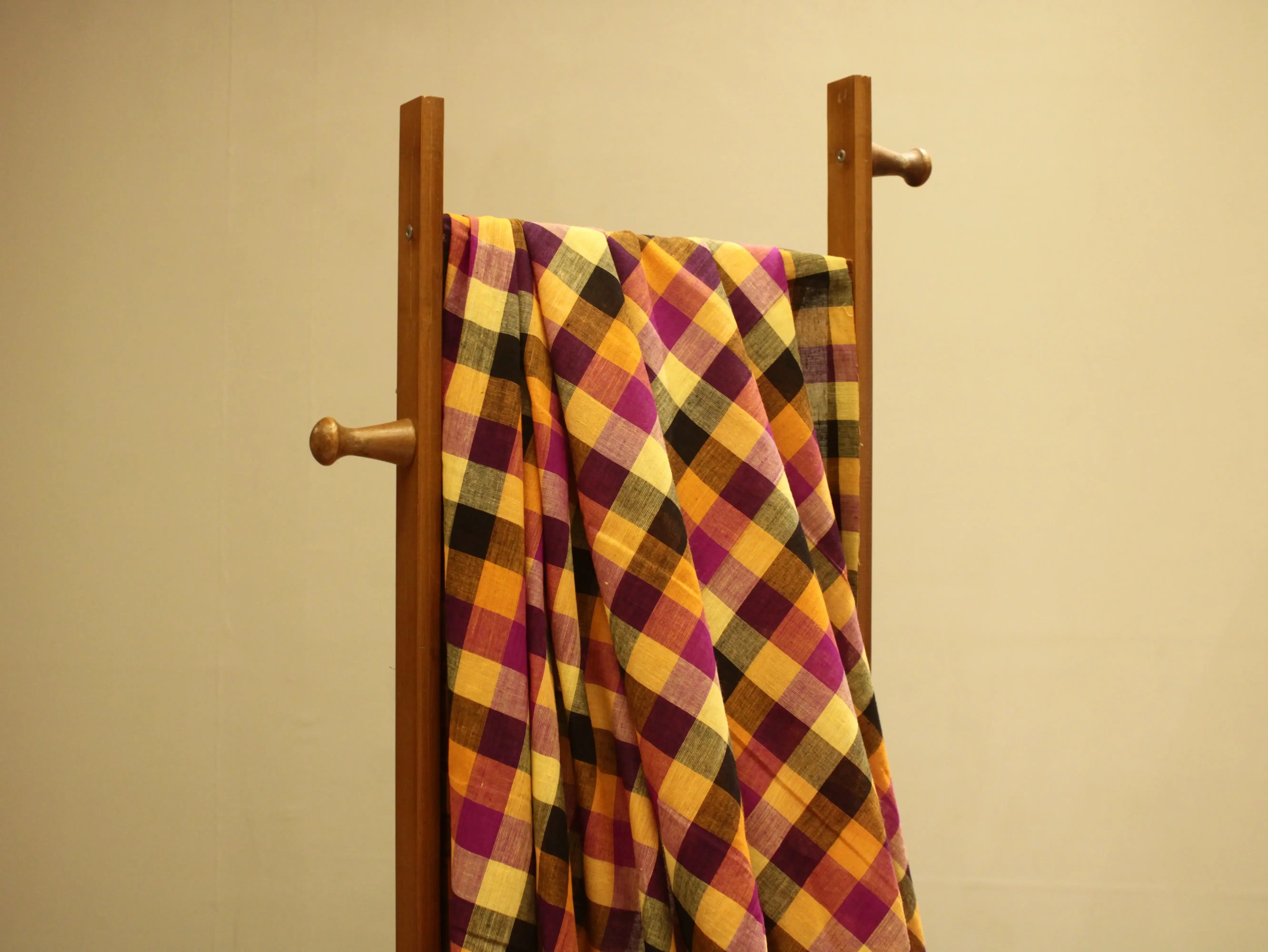 Mini Multi Checked Handloom Pure Cotton Woven Fabric - M'Foks