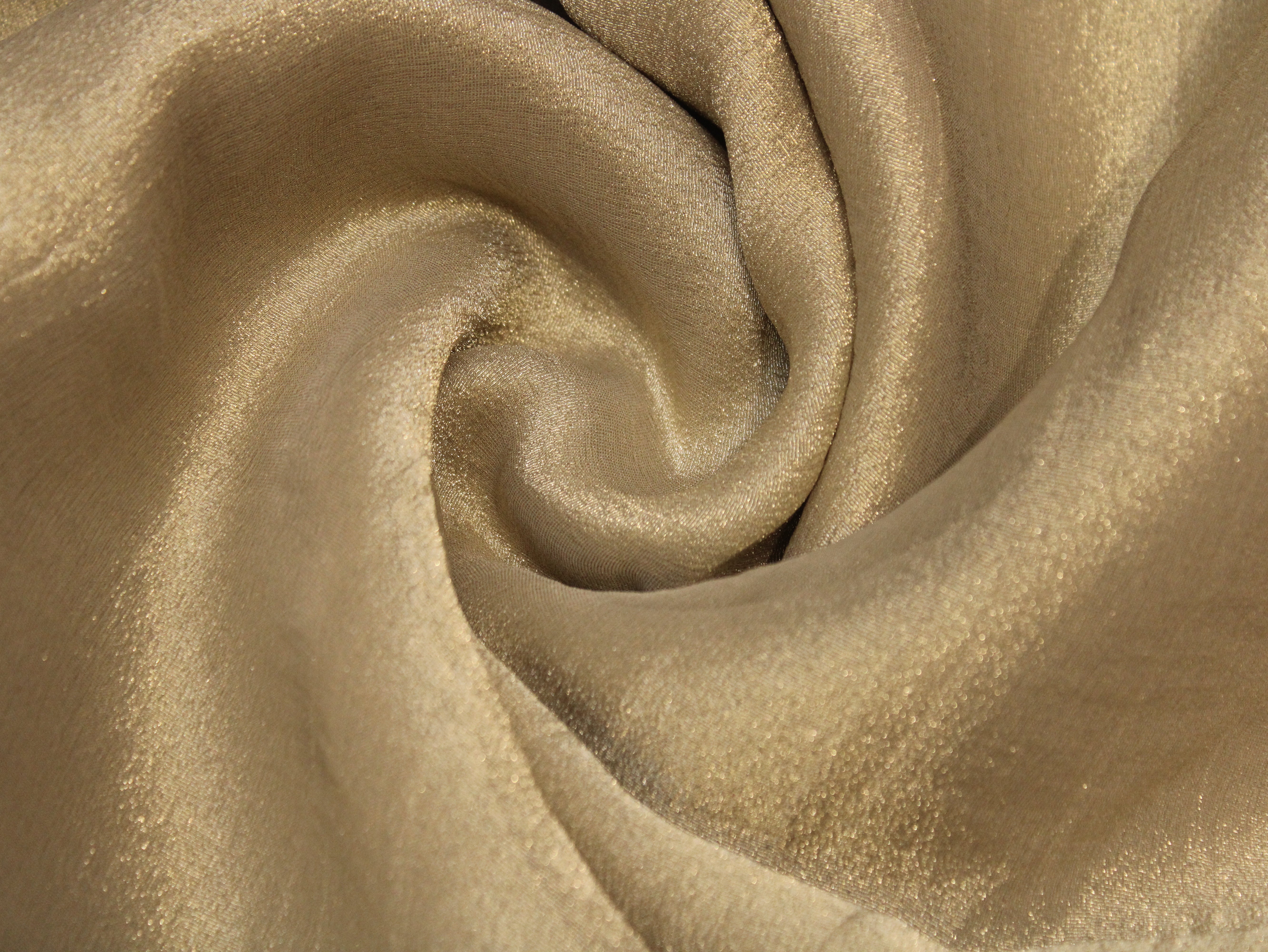 Plain Banarasi Metallic Gold Tissue Fabric