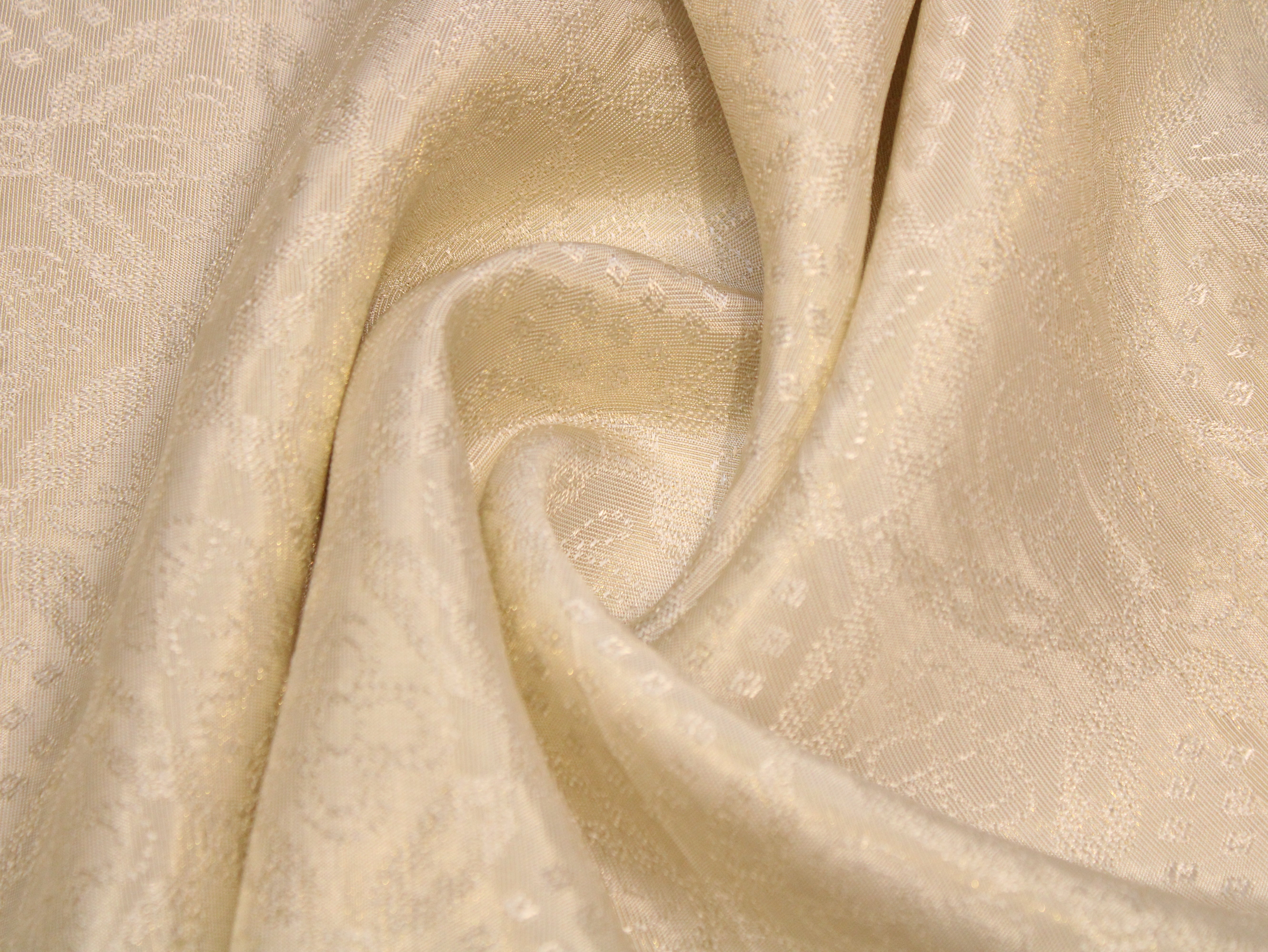 Premium Jacquard Tissue Fabric