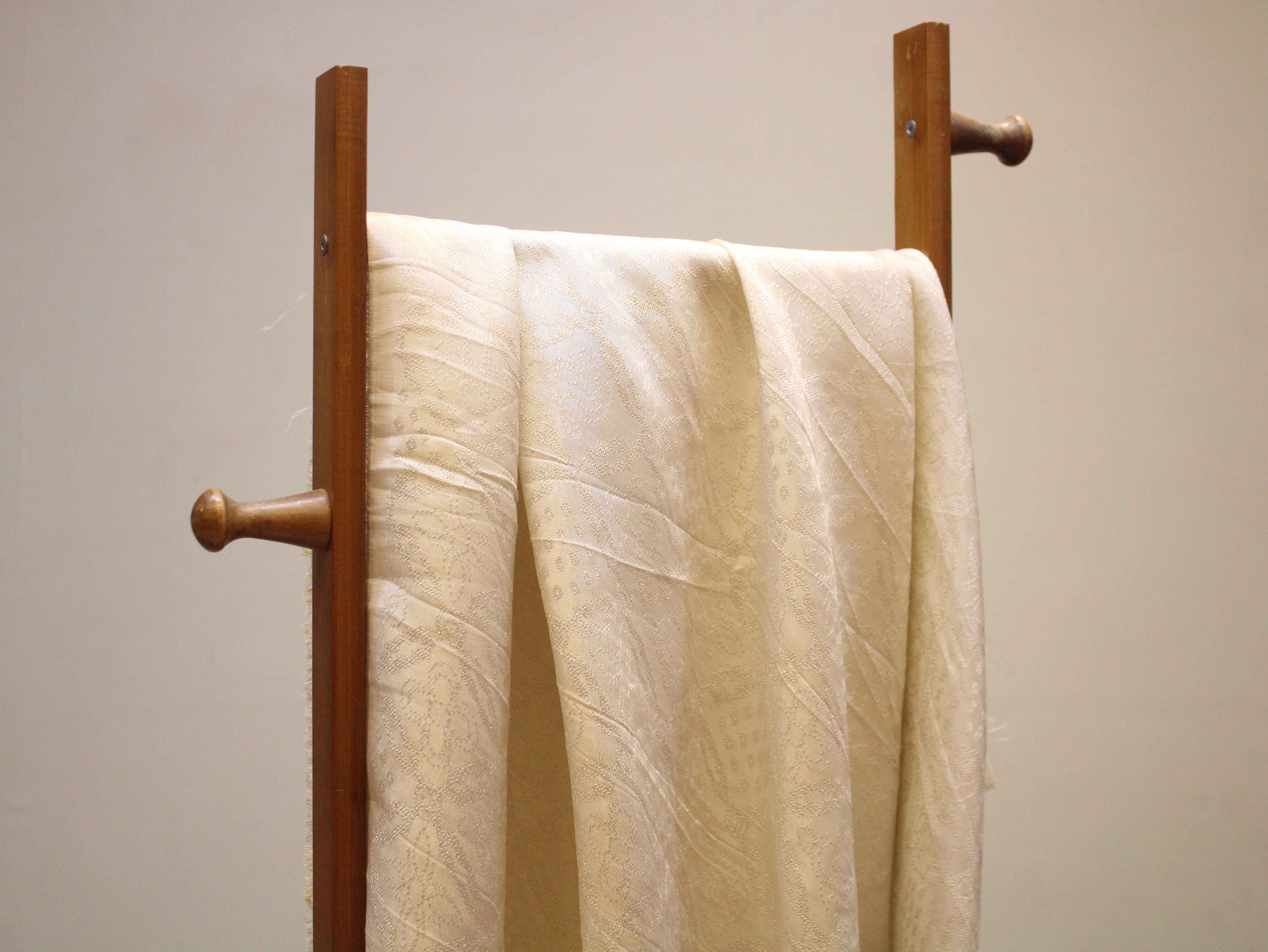 Premium Jacquard Tissue Fabric