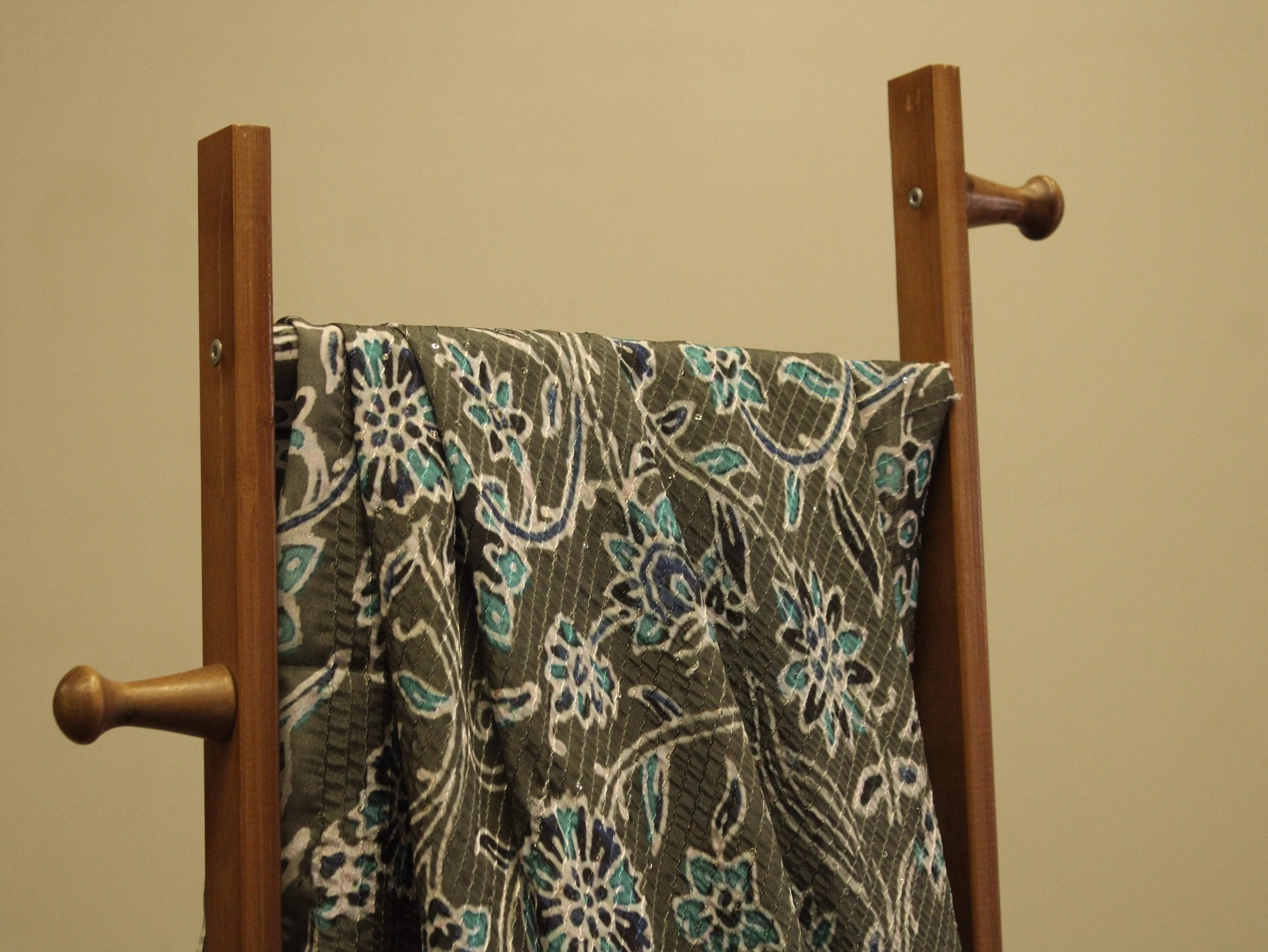 Vibrant X Mix & Match : Digital Viscos Chinon Silk Fabric - M'Foks
