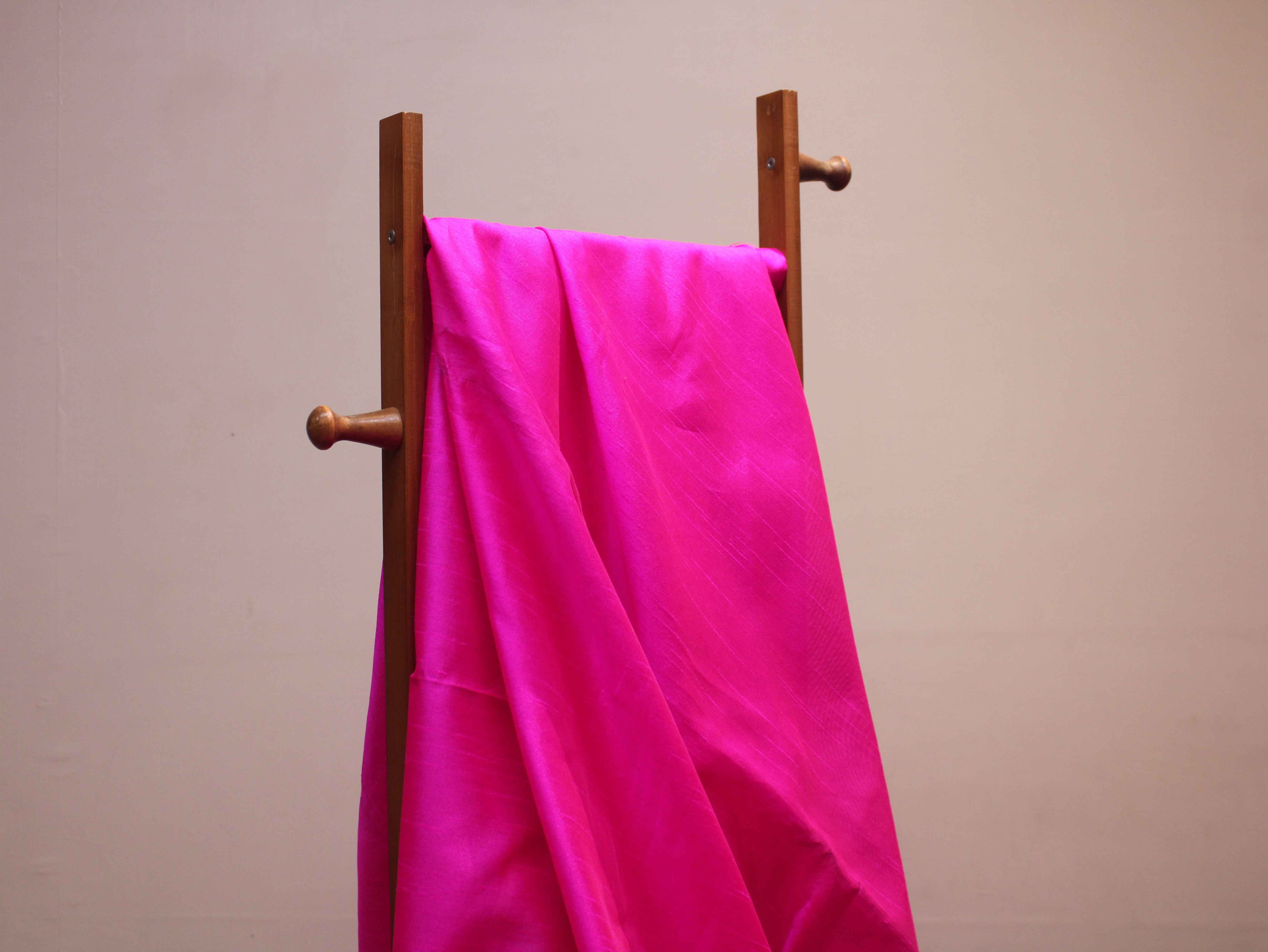 Plain Dyed Raw/Dupion Silk Fabric - Catonic Rani