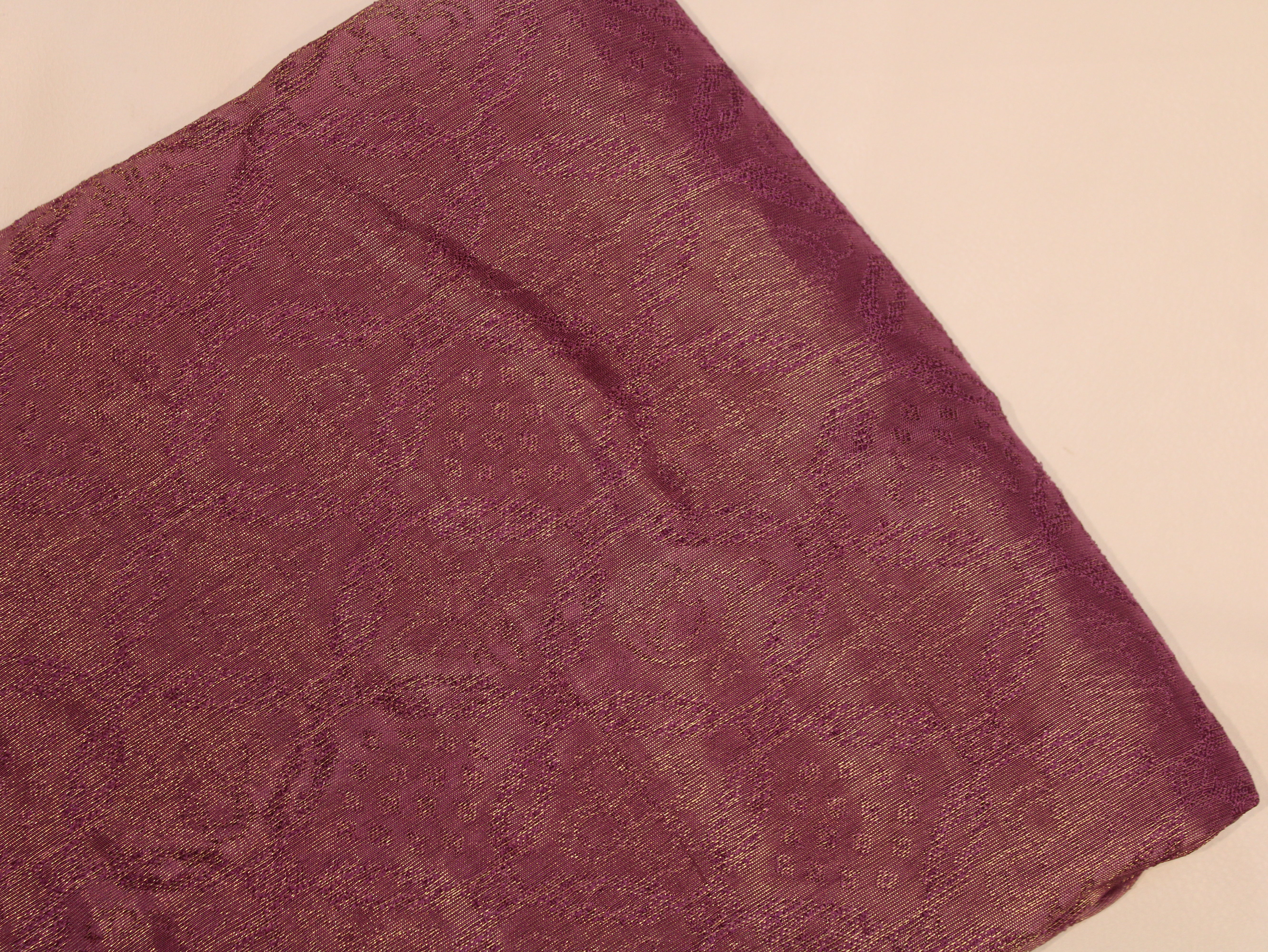 Tissue Self-Woven Jacquard Fabric - Onion