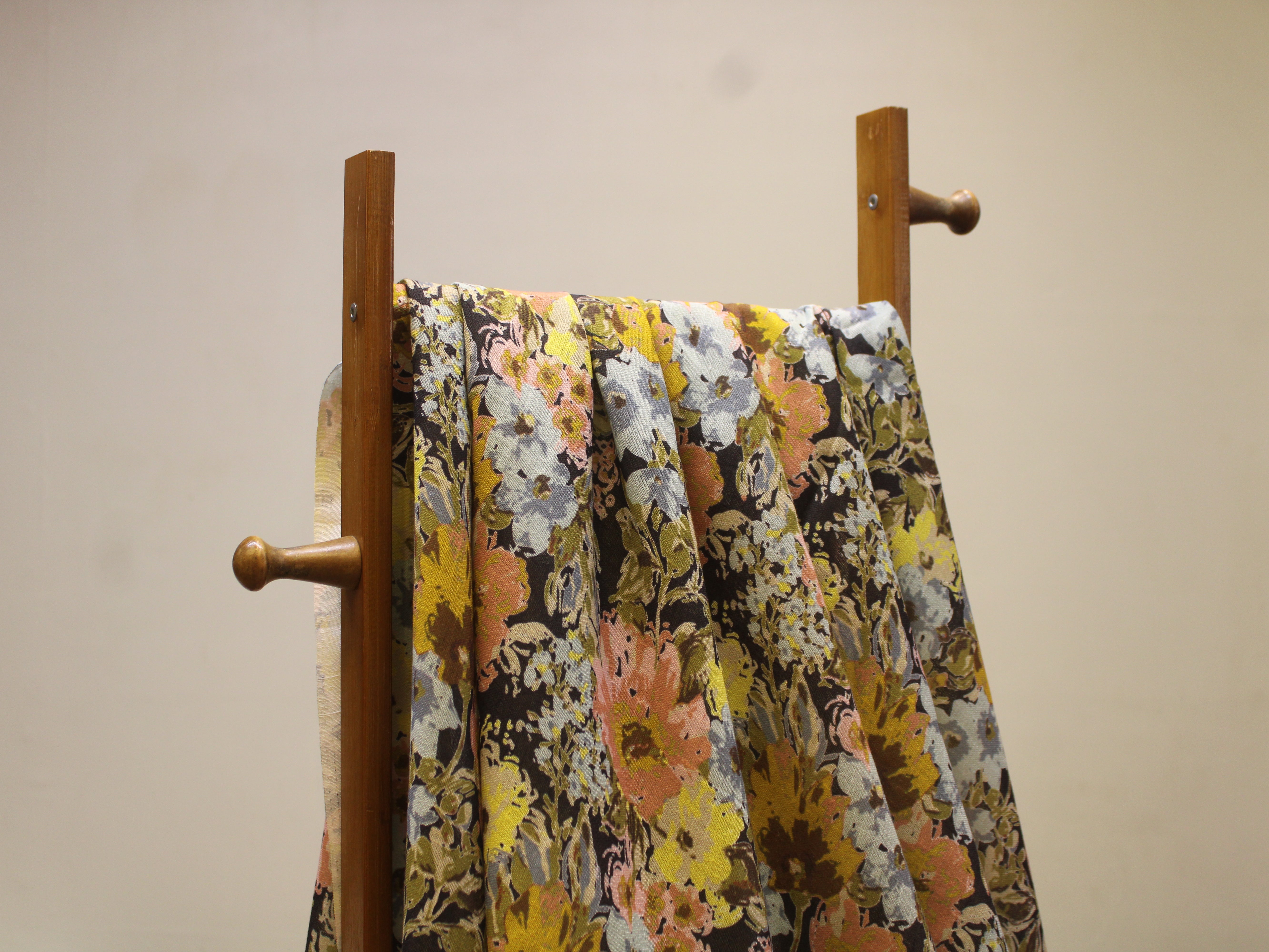 Linen-Textured Slub Cotton Digital Printed Fabric