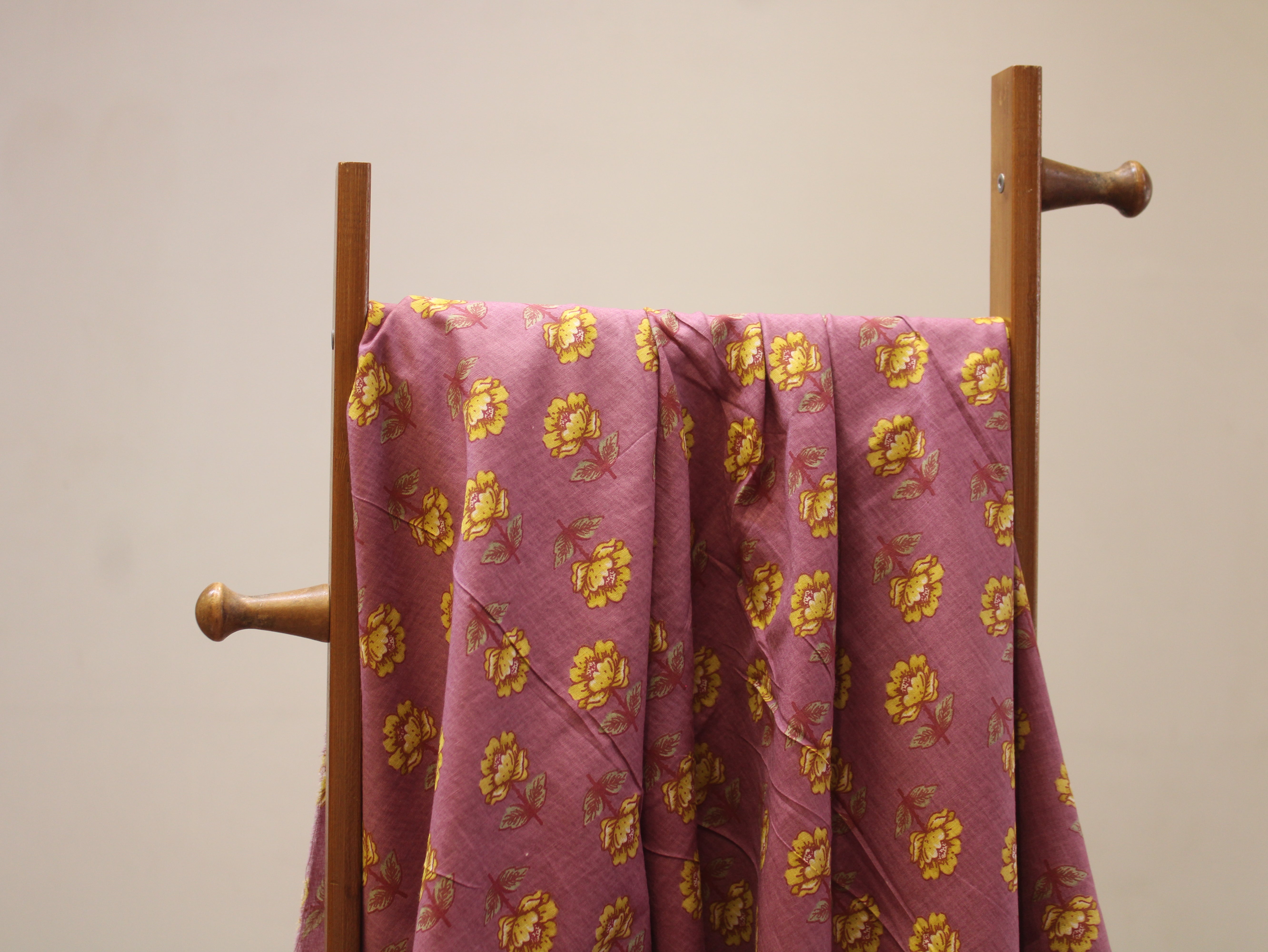 Pure Cotton Cambric Printed Fabric | 44 Inch | 60×60 Count | Onion