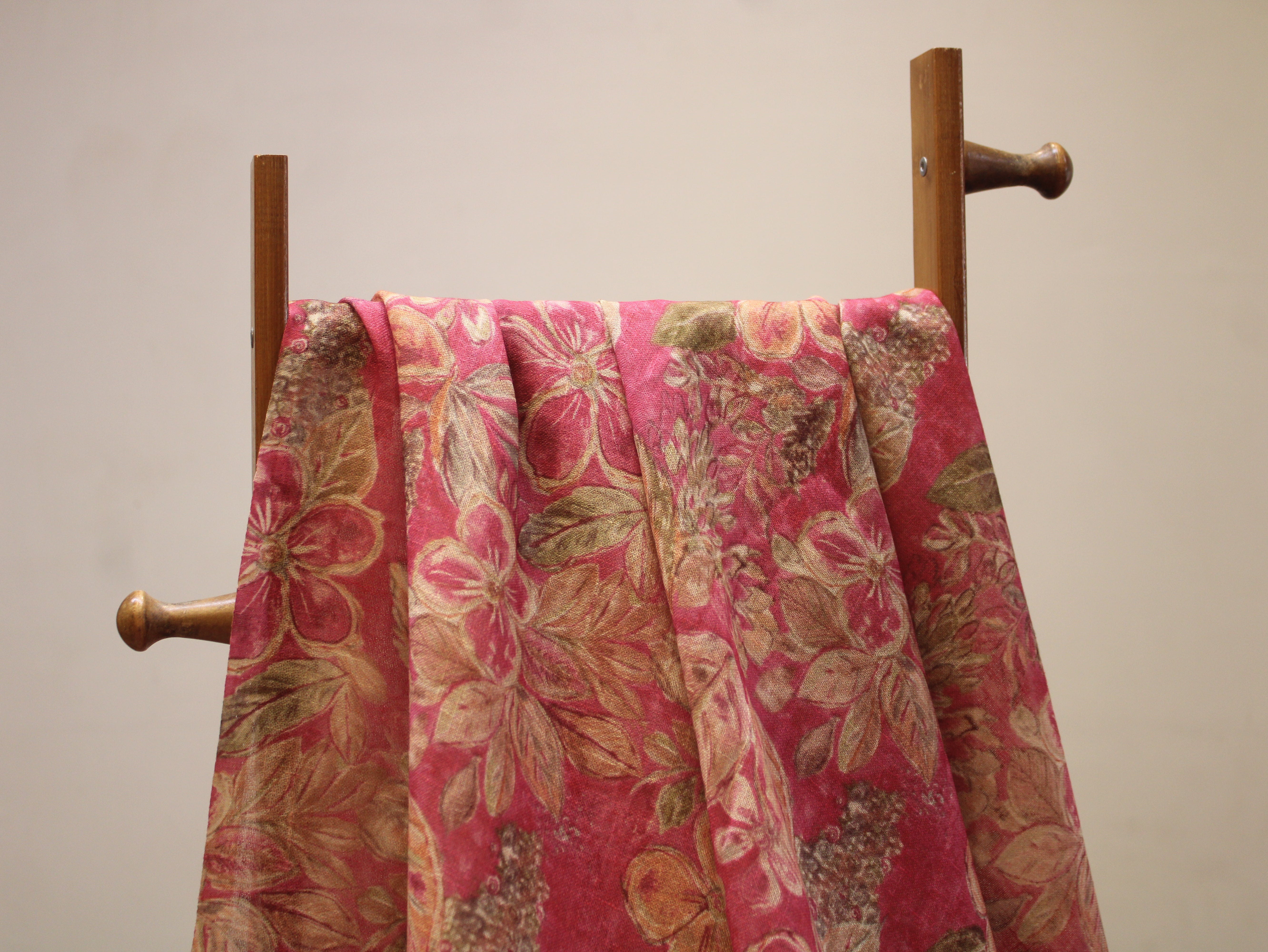 Linen-Textured Slub Cotton Digital Printed Fabric