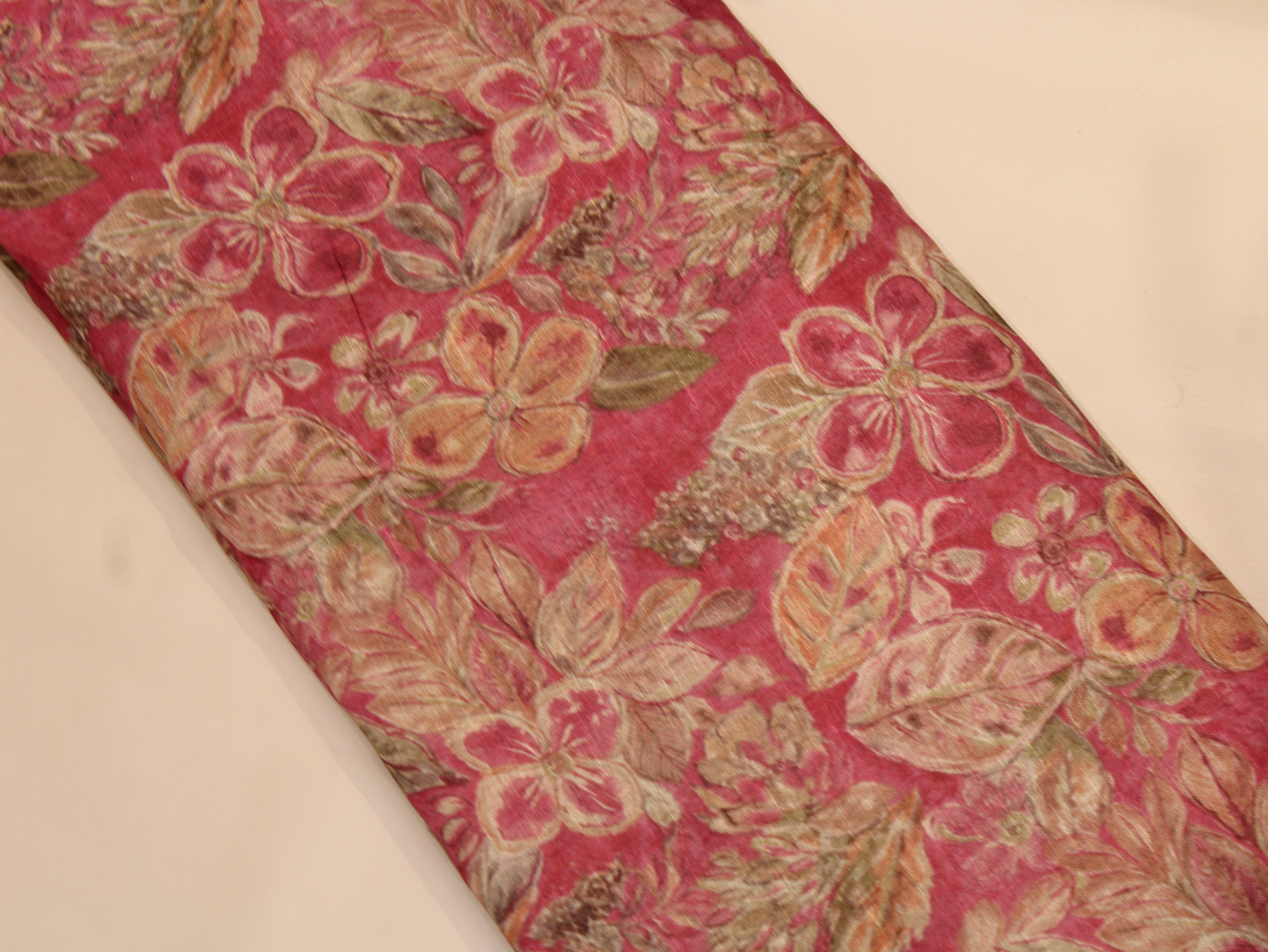 Linen-Textured Slub Cotton Digital Printed Fabric