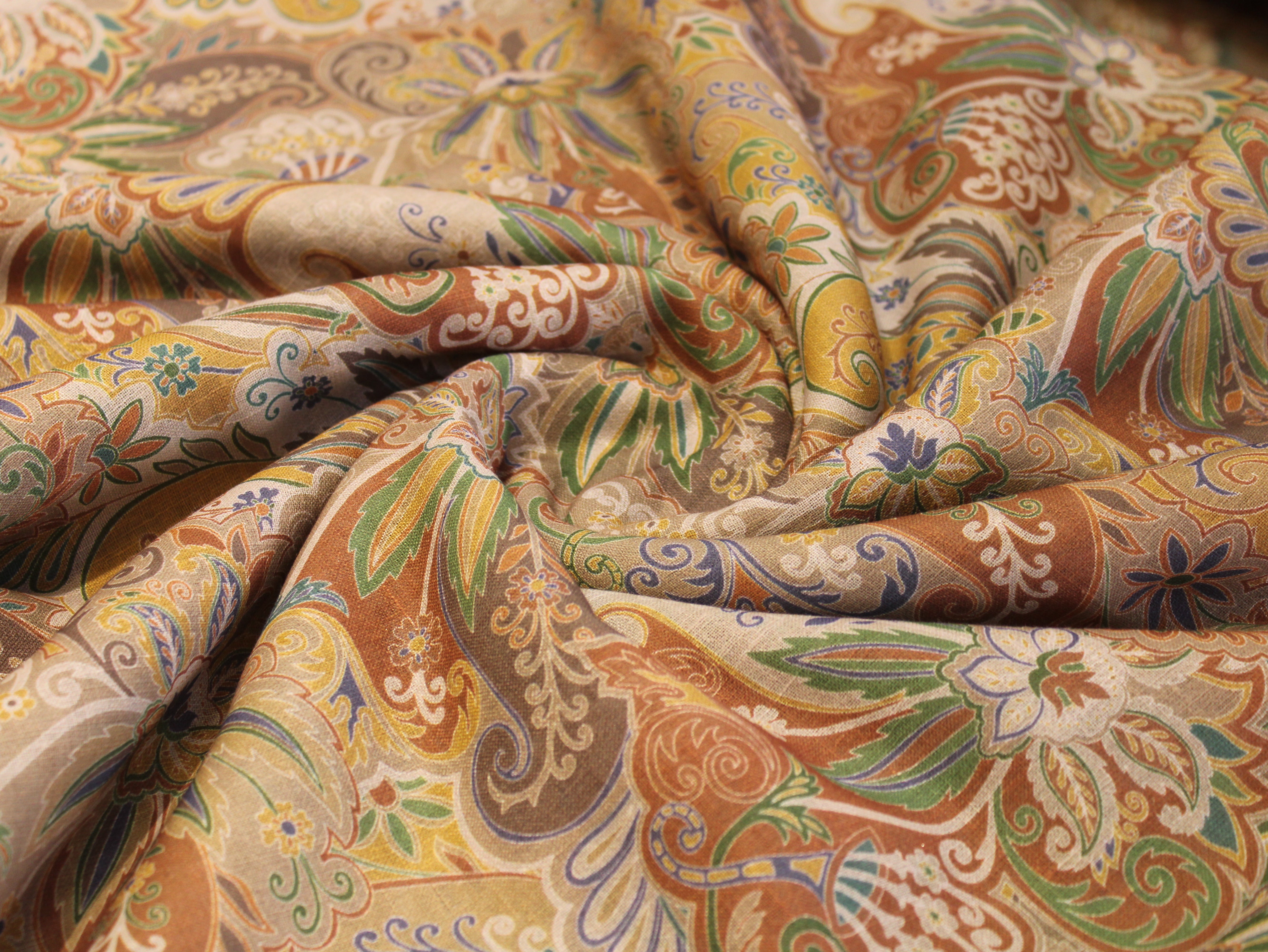 Linen-Textured Slub Cotton Digital Printed Fabric