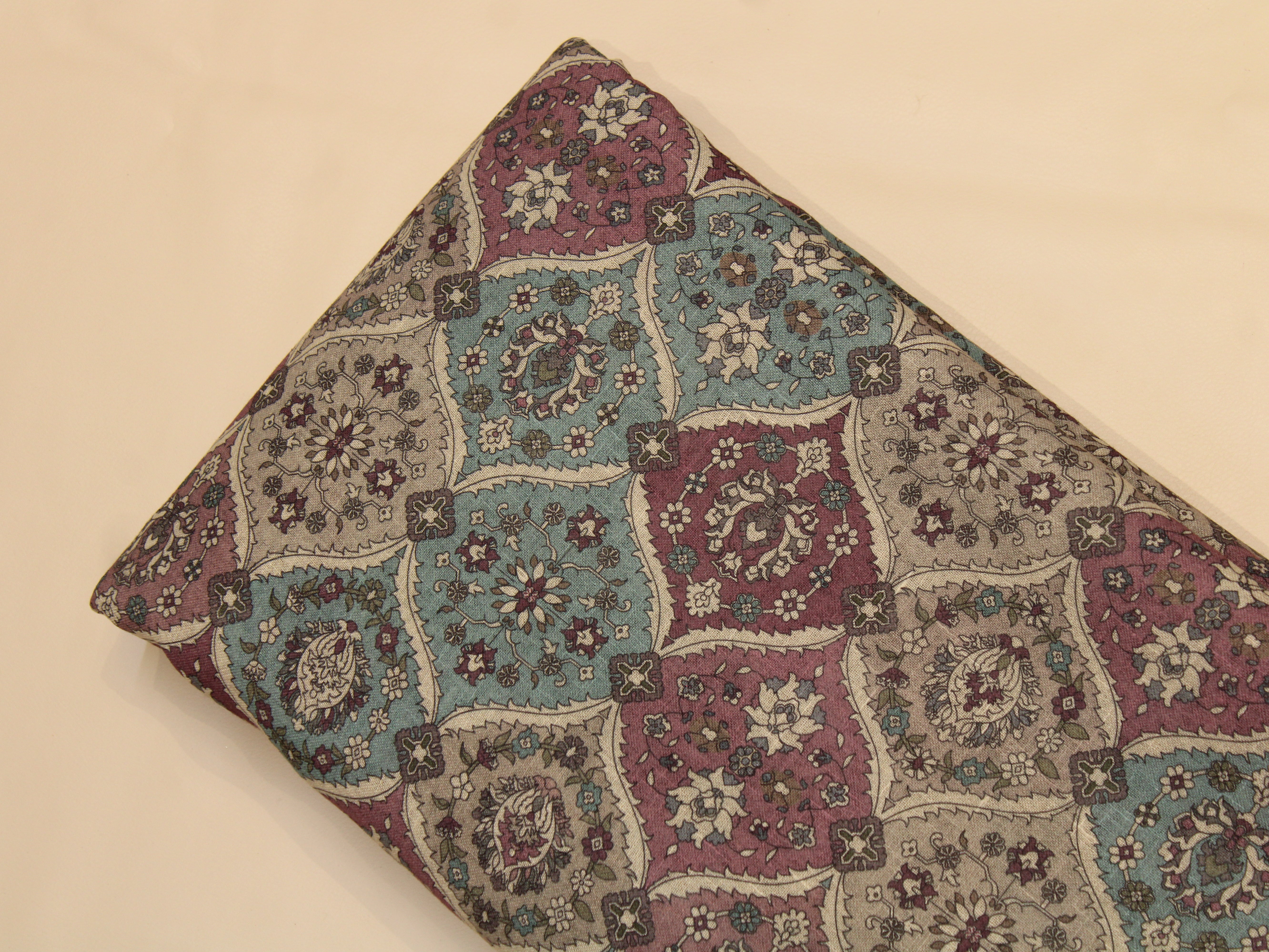 Linen-Textured Slub Cotton Digital Printed Fabric