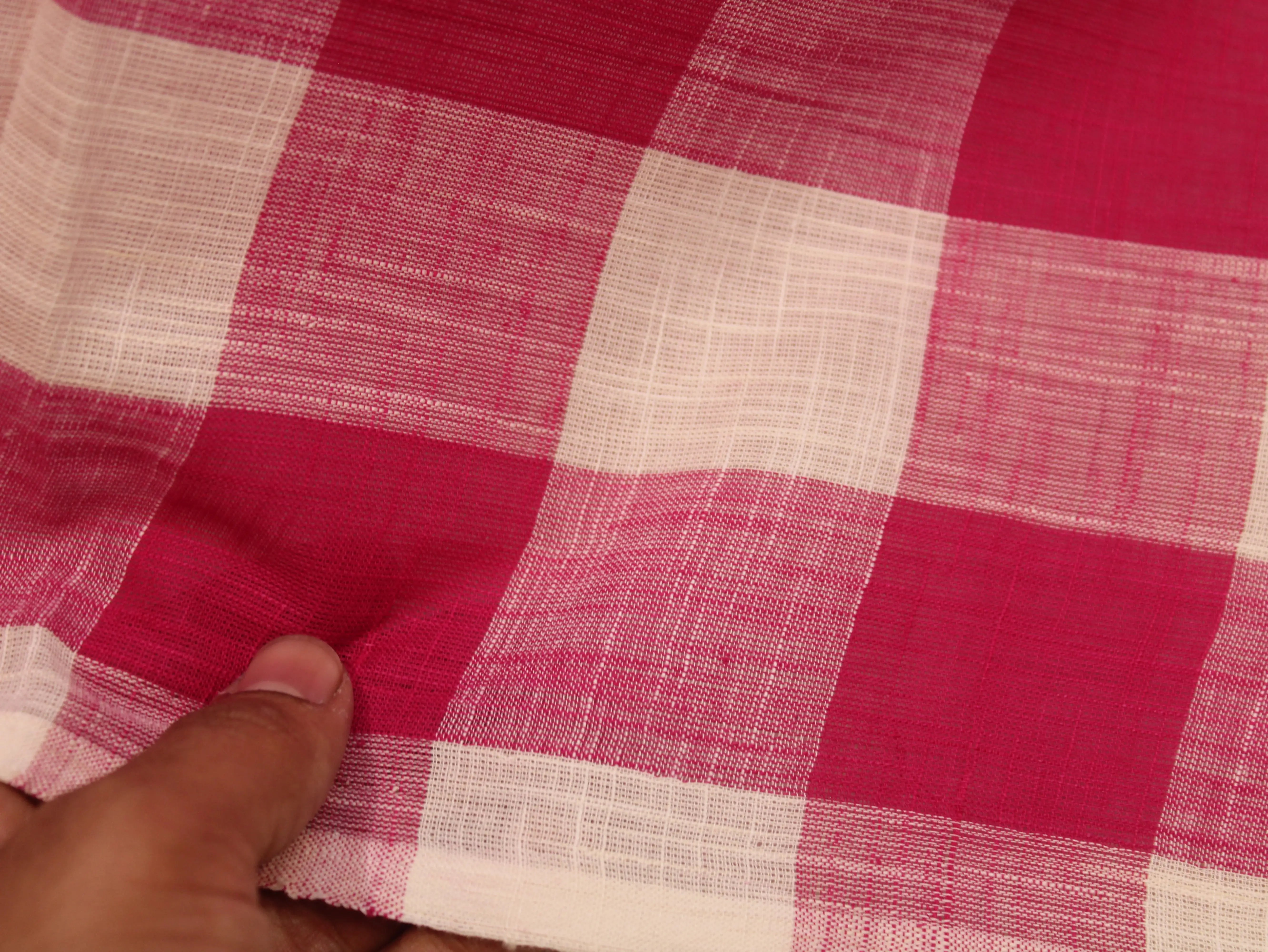 Pure Cotton Handloom Woven Fabric — Rani Pink | Checked | 44 Inch