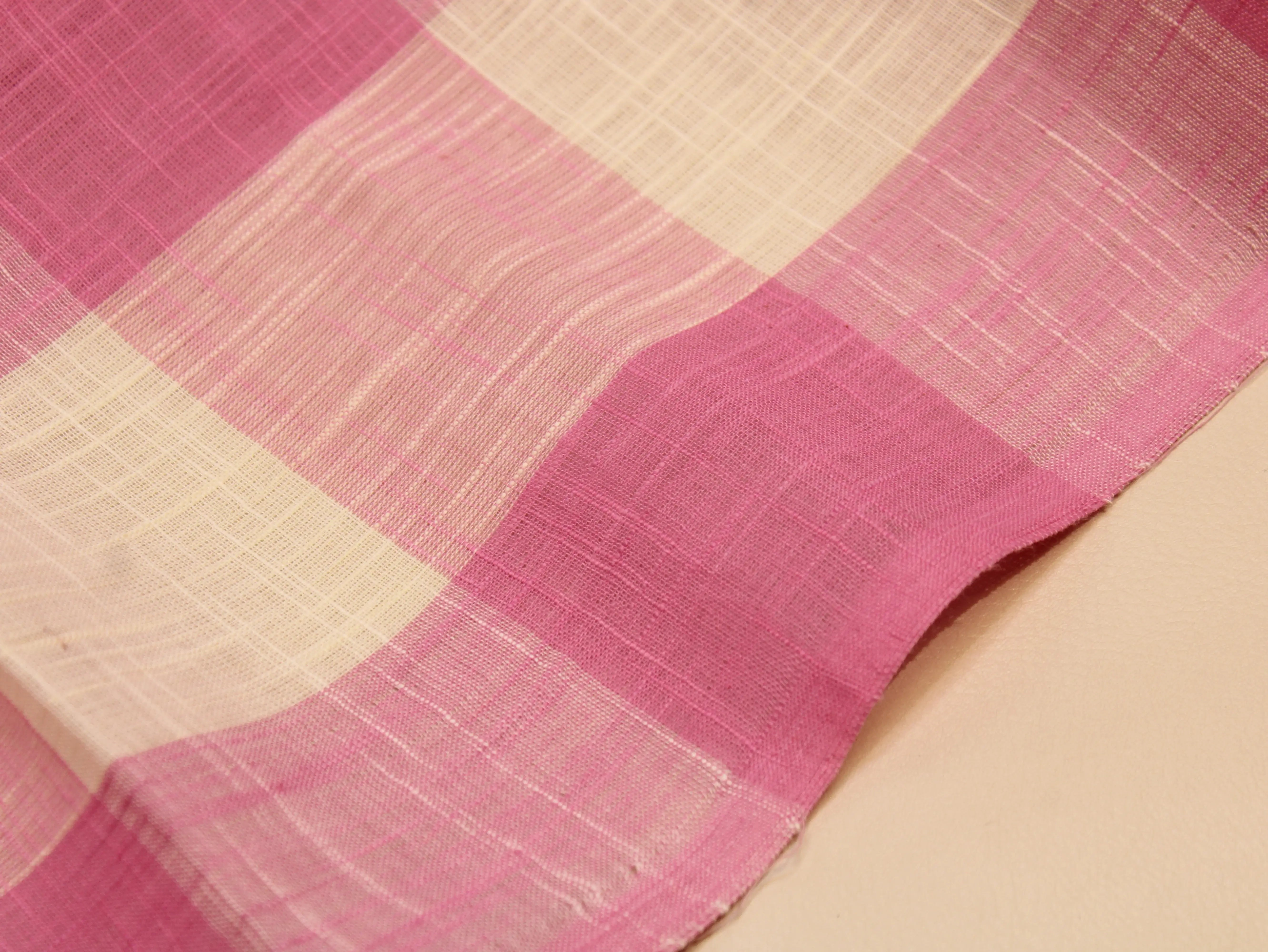 Pure Cotton Handloom Woven Fabric — Light Pink | Checked | 44 Inch