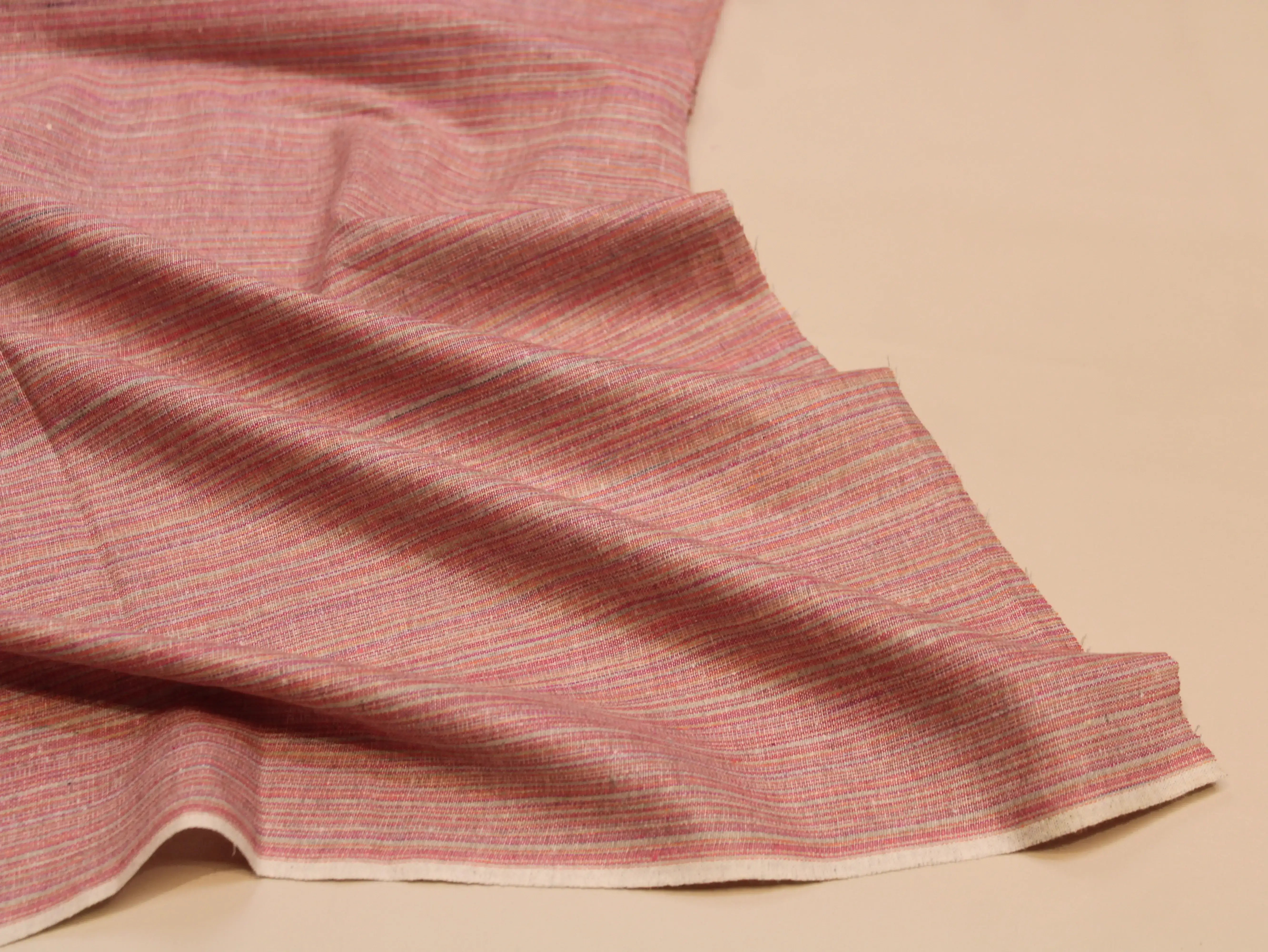 Pure Cotton Handloom Woven Fabric — Onion | Solid | 44 Inch