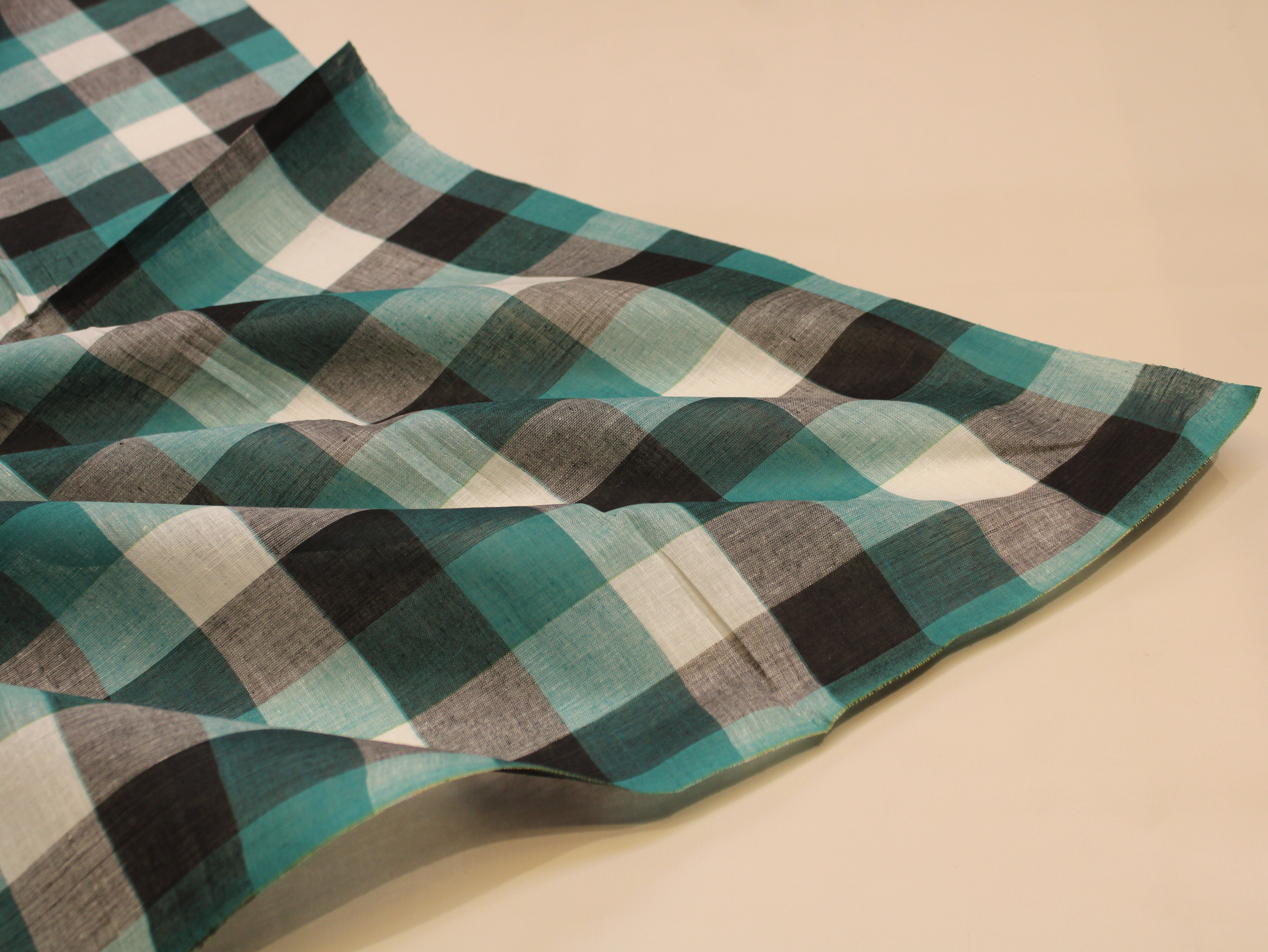 Pure Cotton Handloom Multi Checked Fabric 44 Inch | Mfoks
