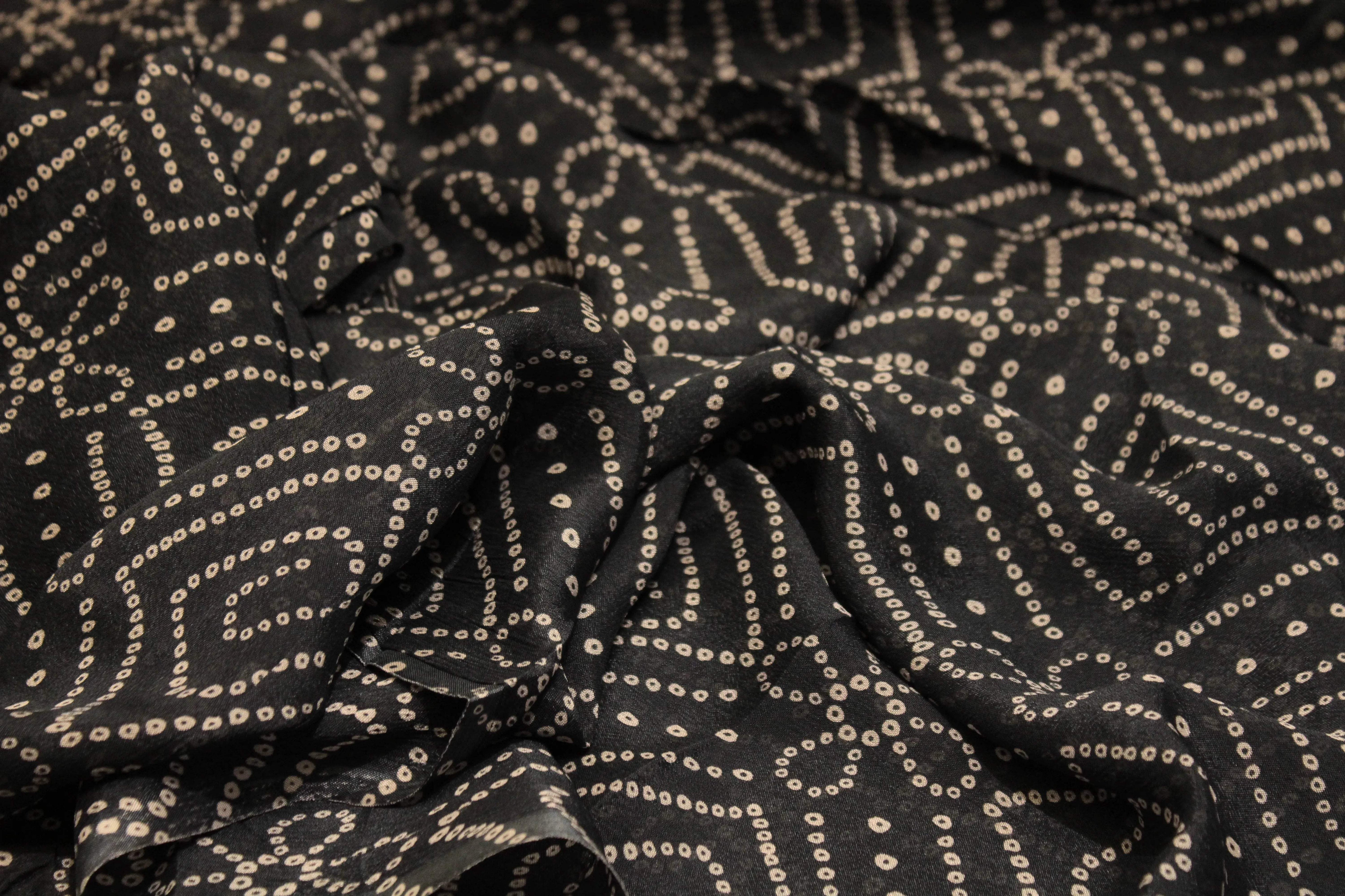Knots: Pure Chinon Bandhej Fabric - Dark Blue - M'Foks