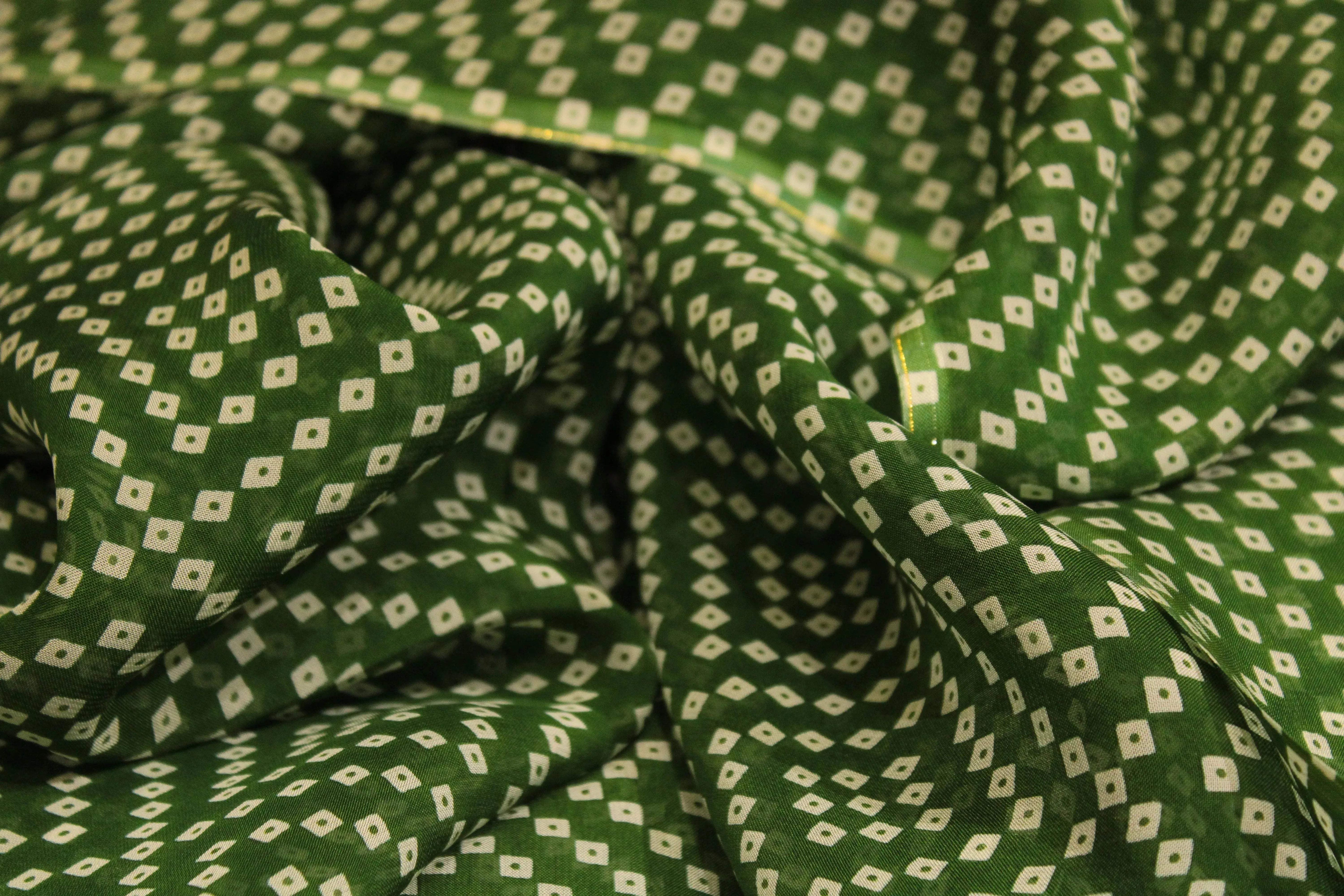 Knots: Pure Organza Bandhej Fabric - Green - M'Foks