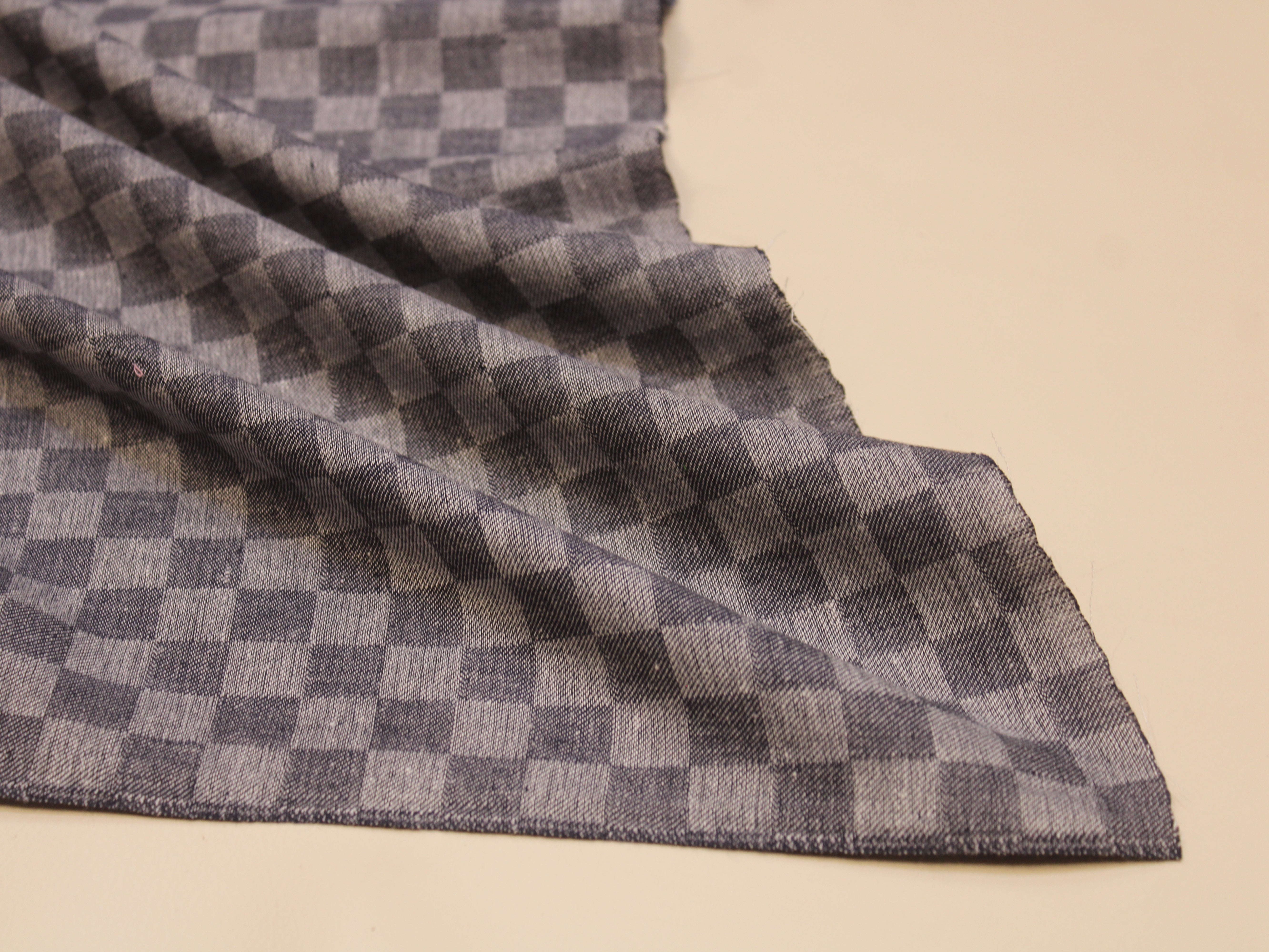 Pure Cotton Handloom Checked Fabric 44 Inch | Mfoks - Grey