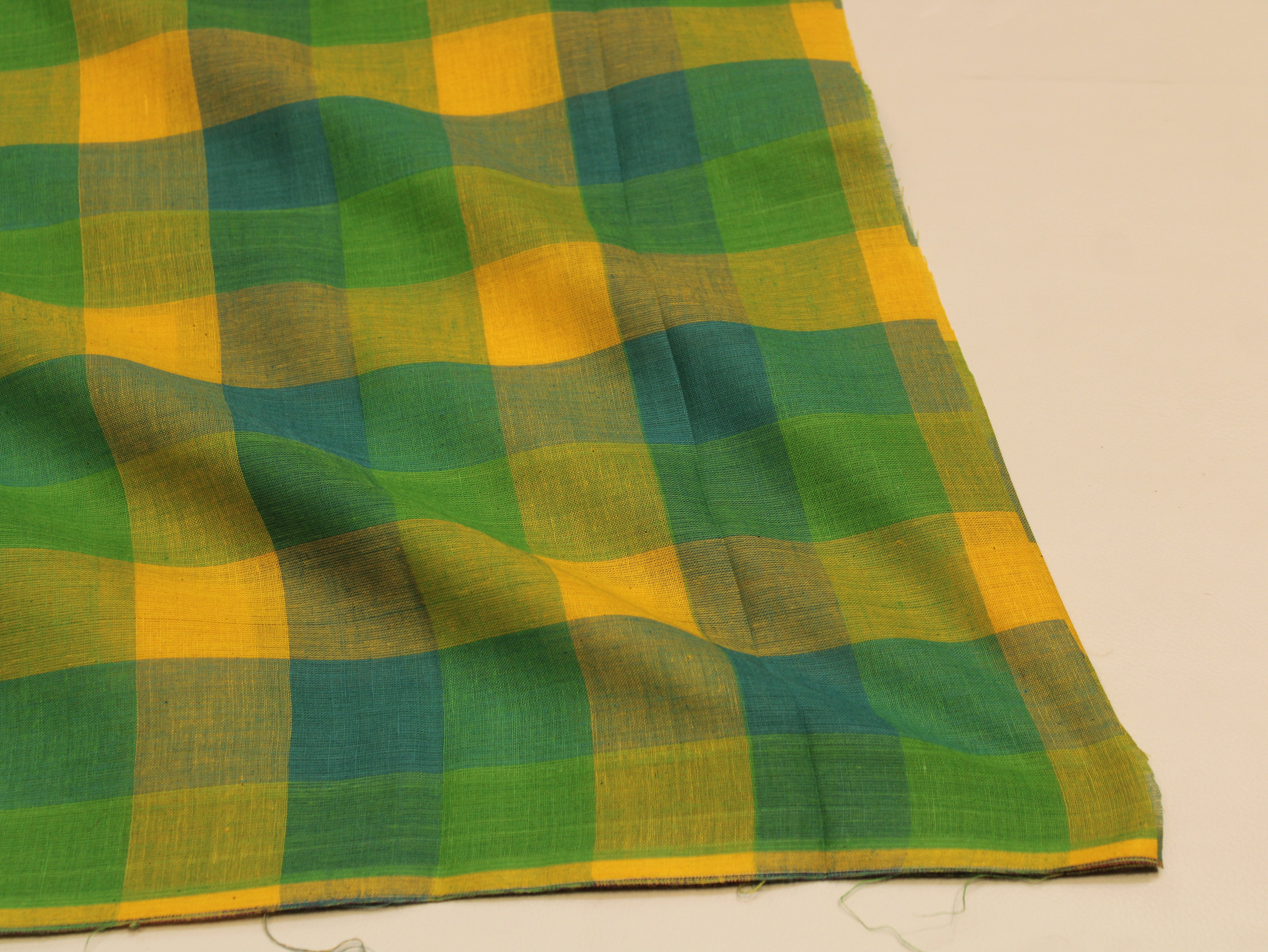Pure Cotton Handloom Multi Checked Fabric 44 Inch | Mfoks