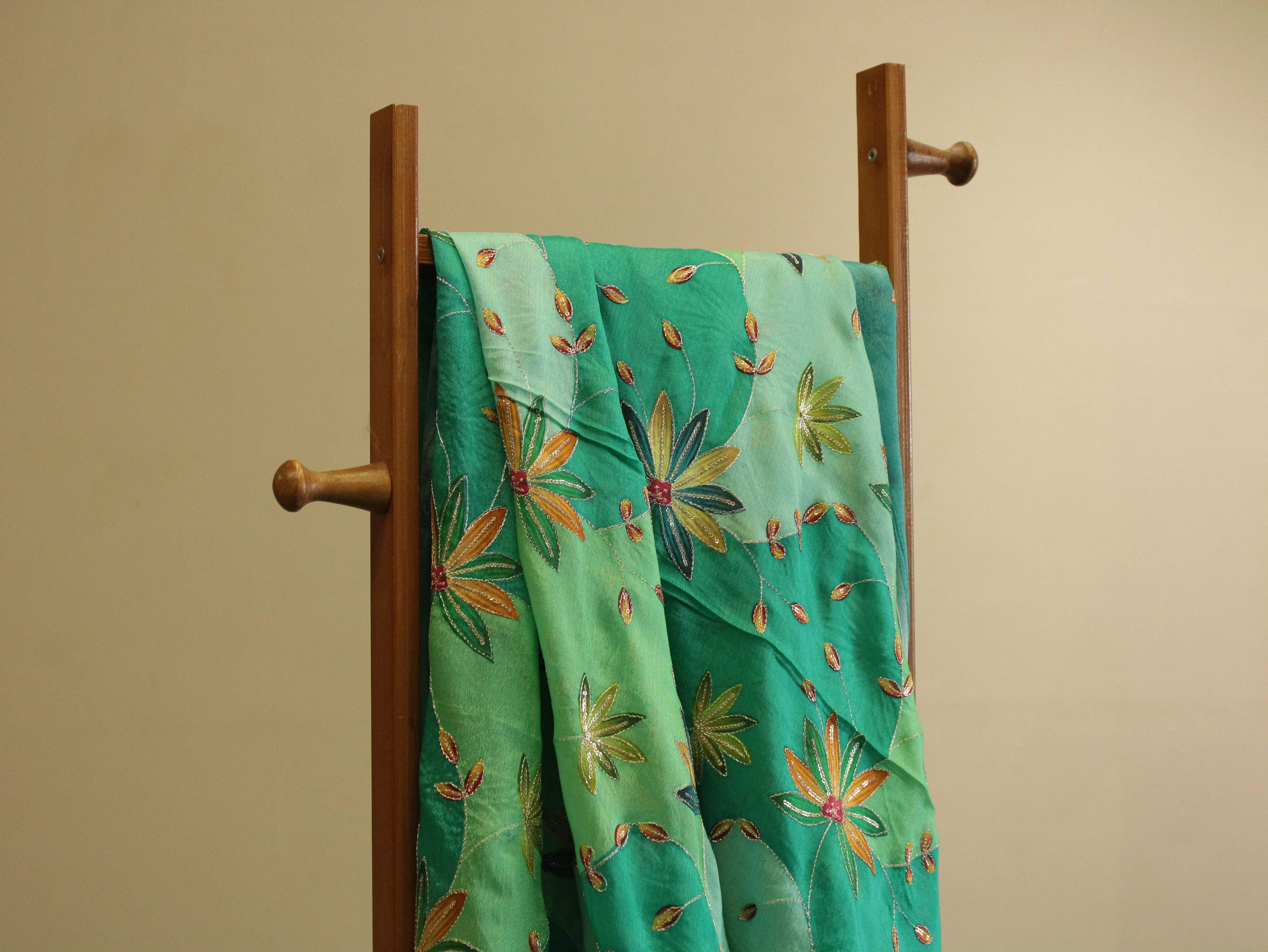 POSH : Digital Print with position work Chinon Fabric - Rama Green - M'Foks