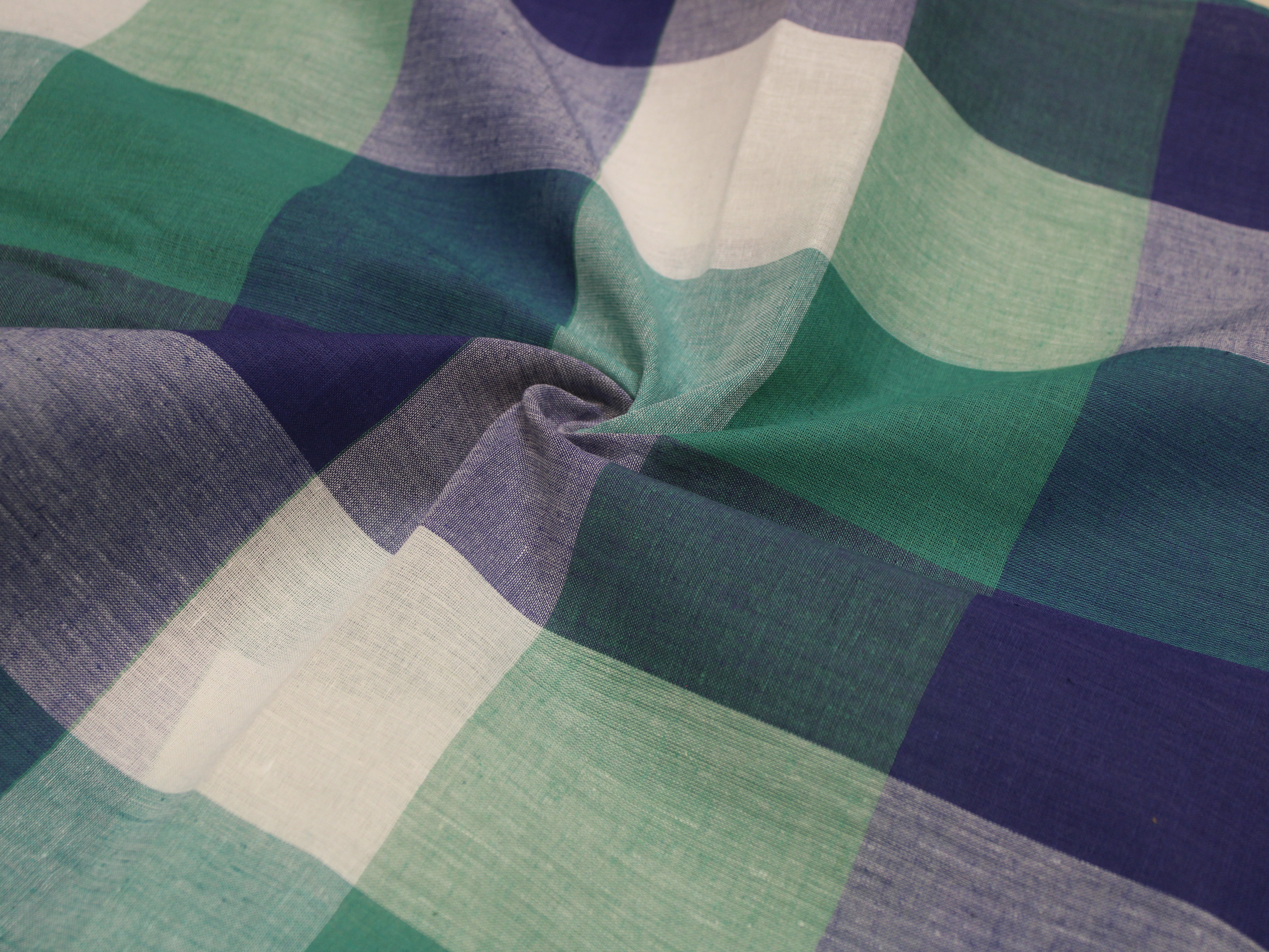 Pure Cotton Handloom Big (4X4) Multi Checked Fabric 44 Inch | Mfoks