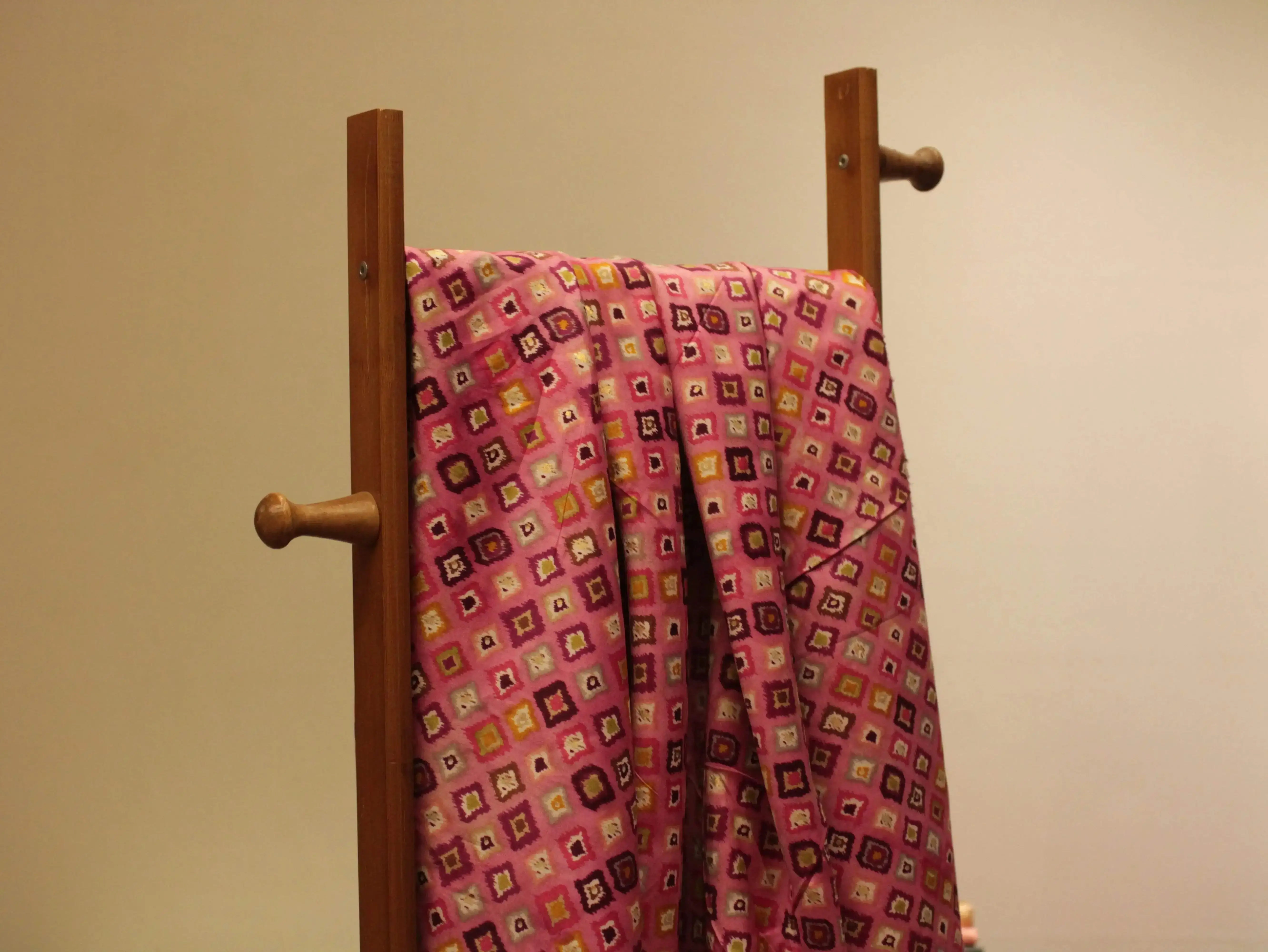 Digital Print Giza Cotton fabric - Onion Pink - M'Foks