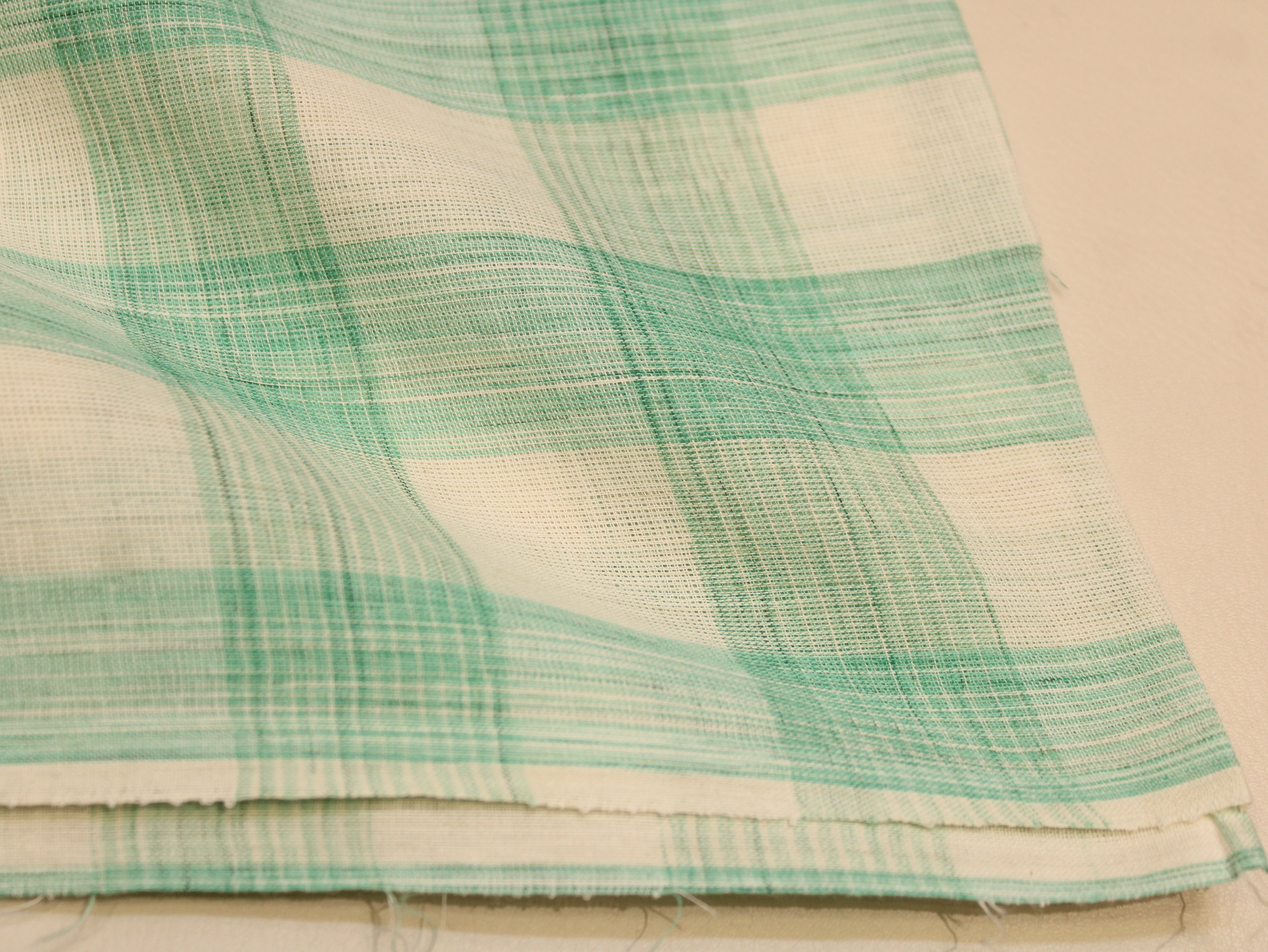 Pure Cotton Handloom Gingham Check Fabric 44 Inch | Box Check Handwoven Fabric - Green & White