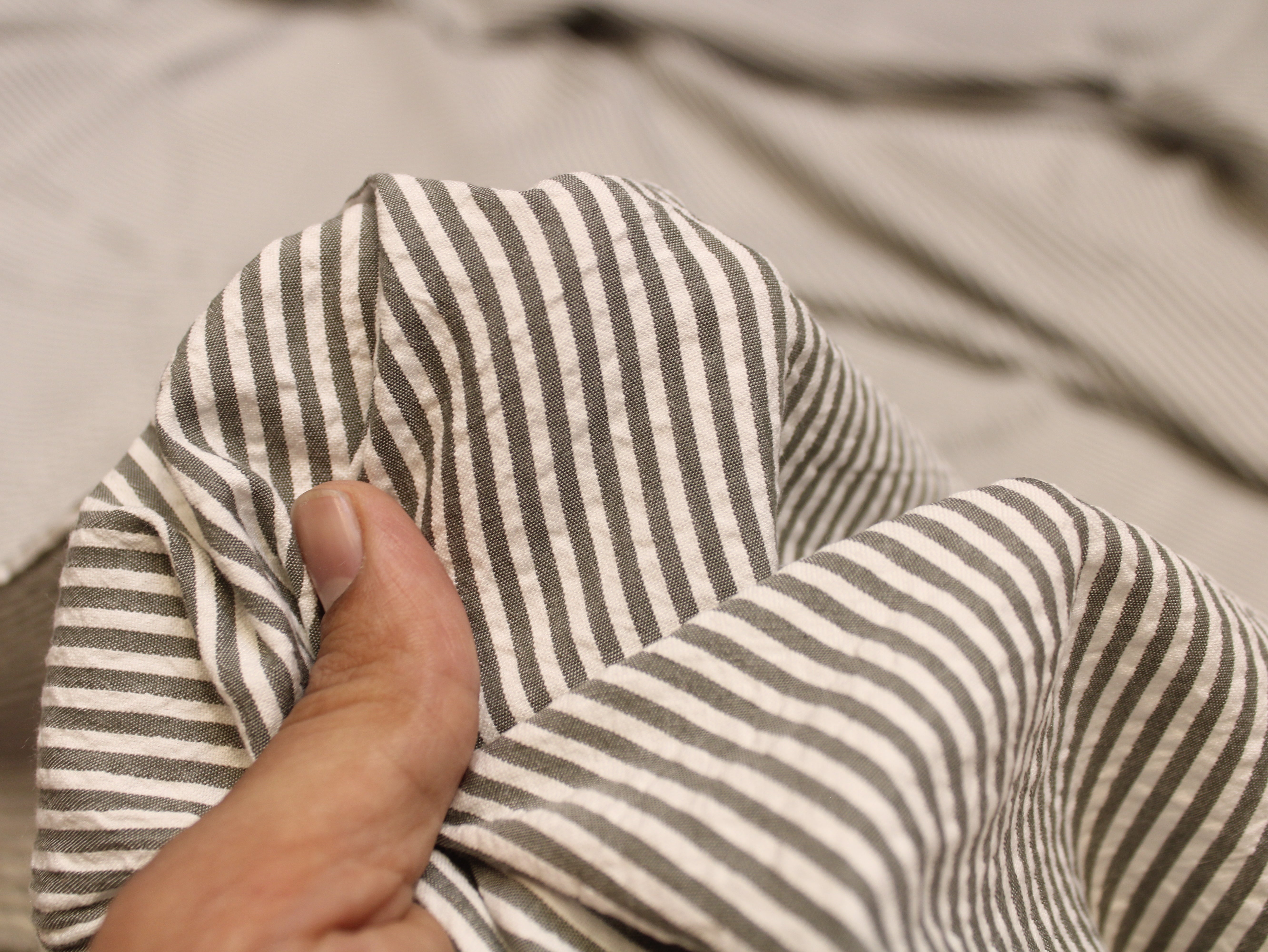 Tissu Seersucker Pur Coton Lavé Qualité 44 Pouces | Seersucker À Carreaux