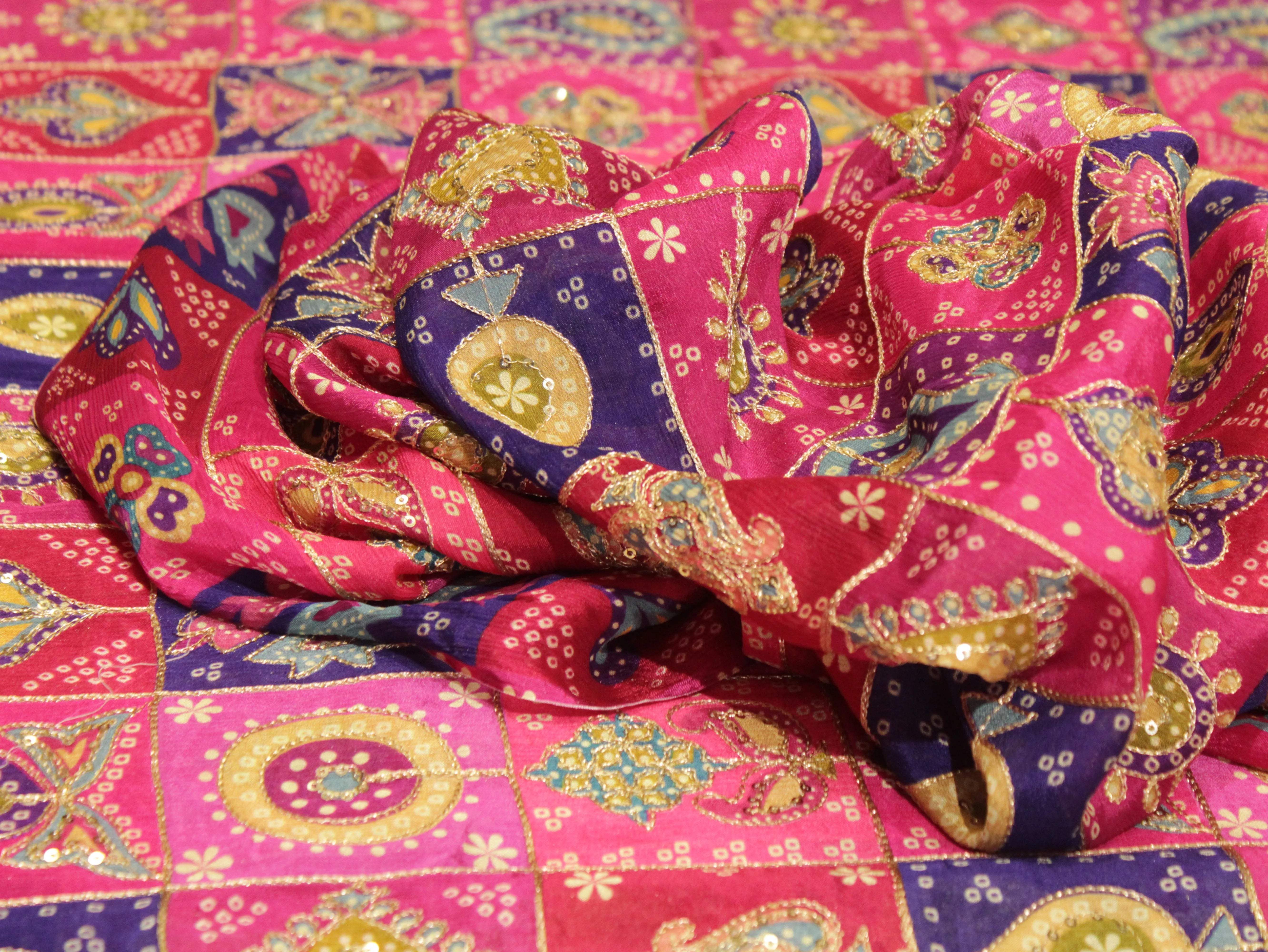 POSH : Digital Print with position work Chinon Fabric - M'Foks