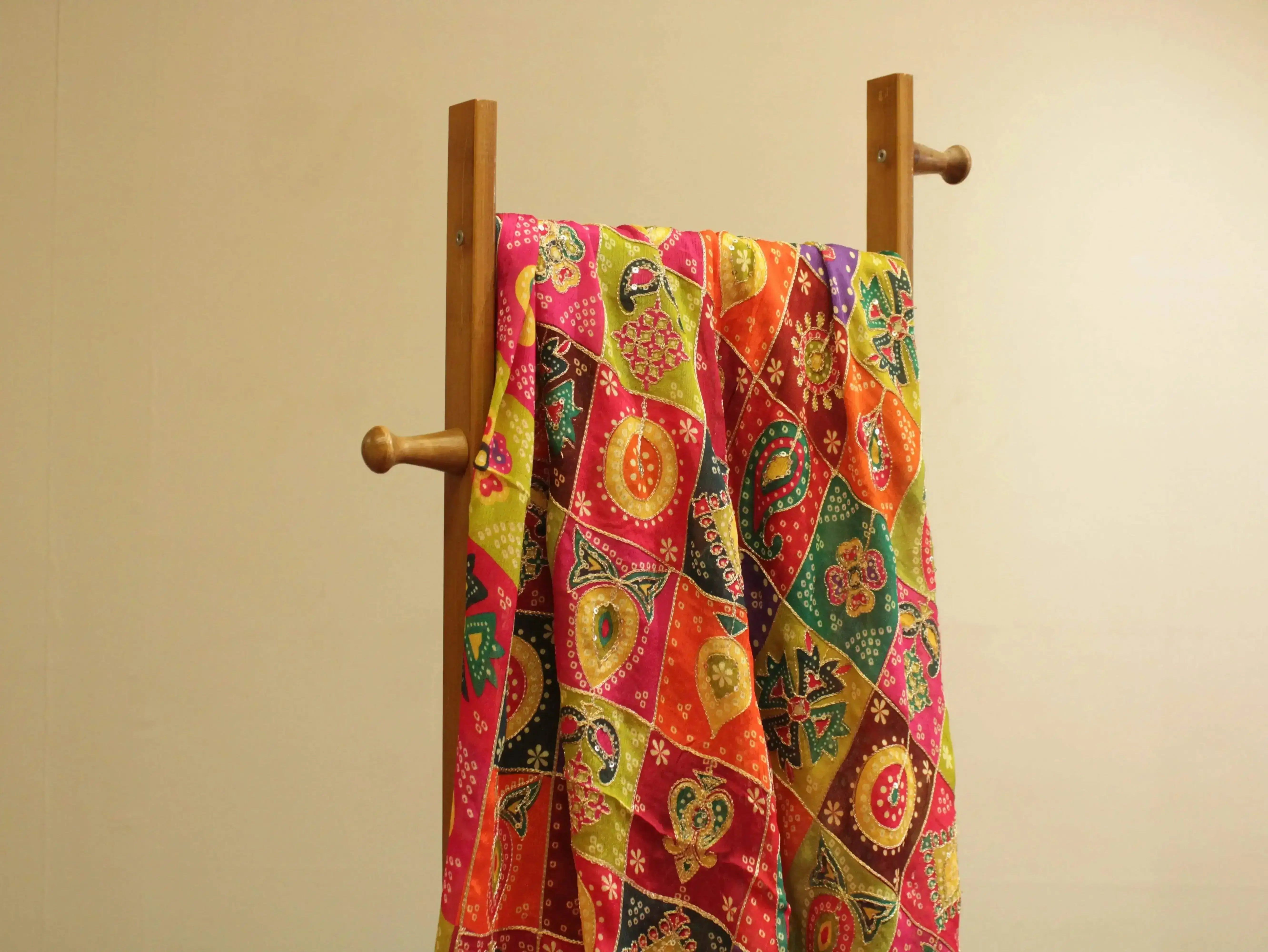 POSH : Digital Print with position work Chinon Fabric - M'Foks