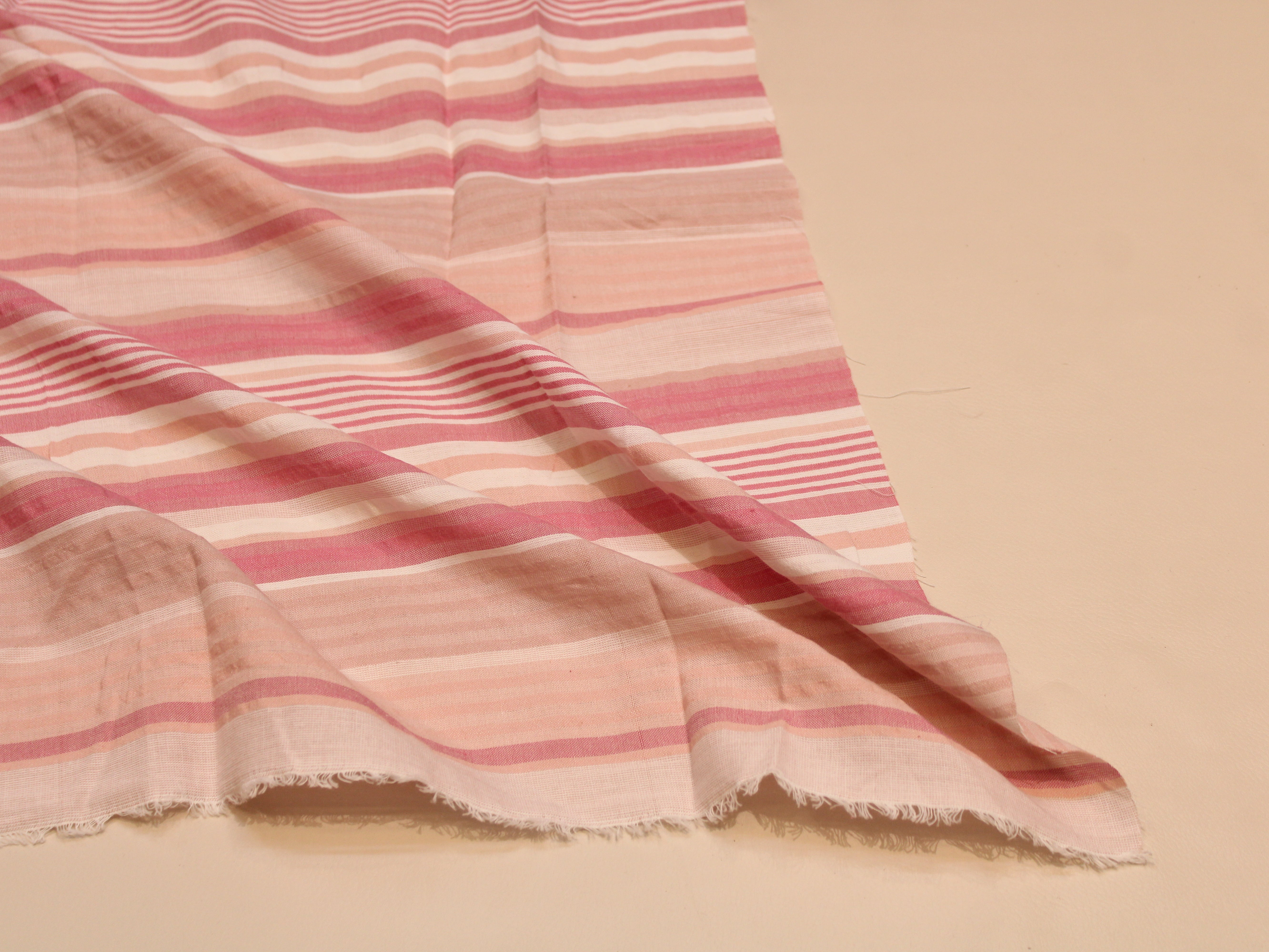 Tissu Seersucker Pur Coton Lavé Qualité 44 Pouces | Seersucker À Carreaux