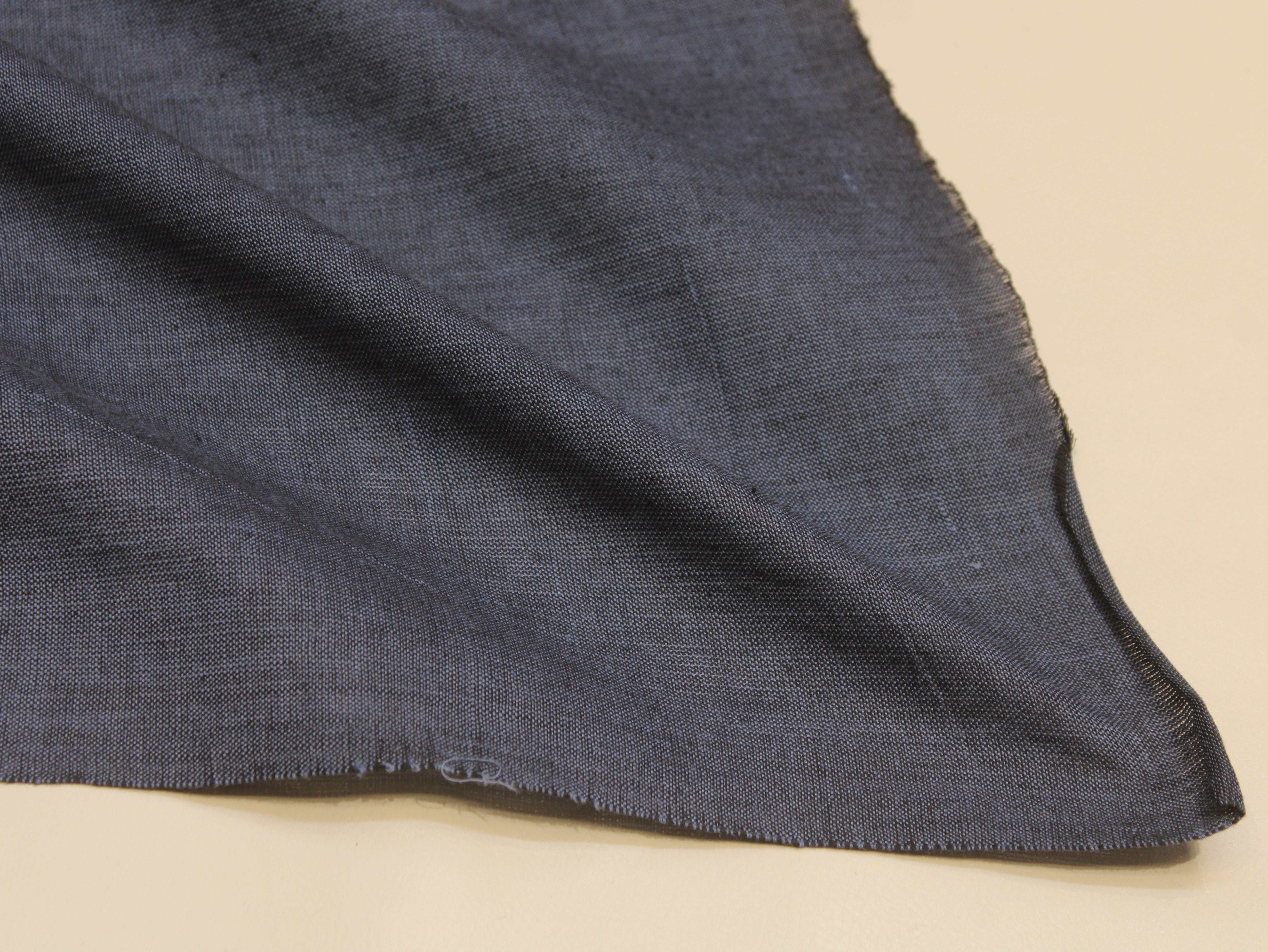 Tissu uni de coton pur tissé à la main, 112 cm de large - Bleu marine