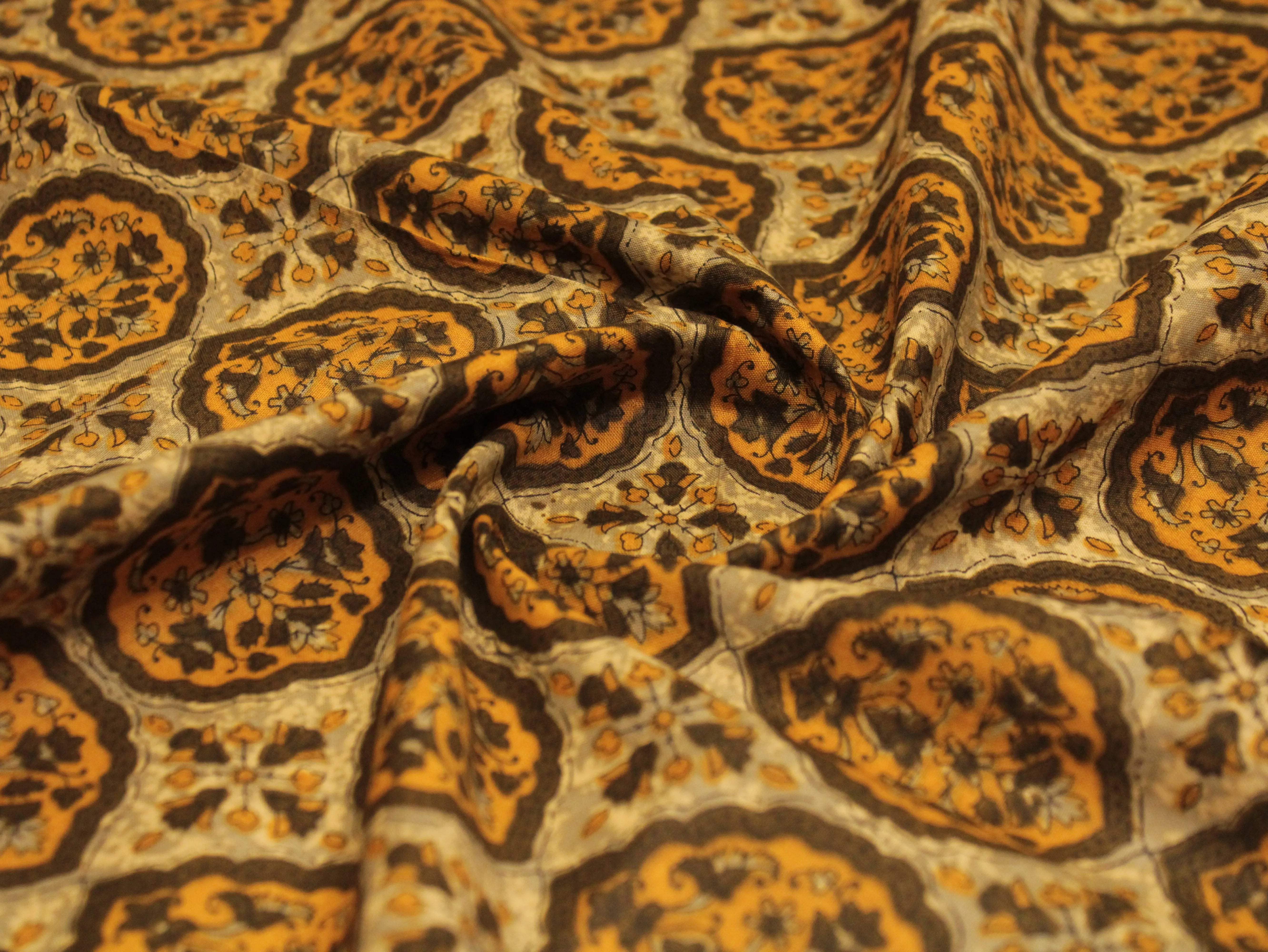 Euphoric cotton printed fabric by M'Foks - M'Foks