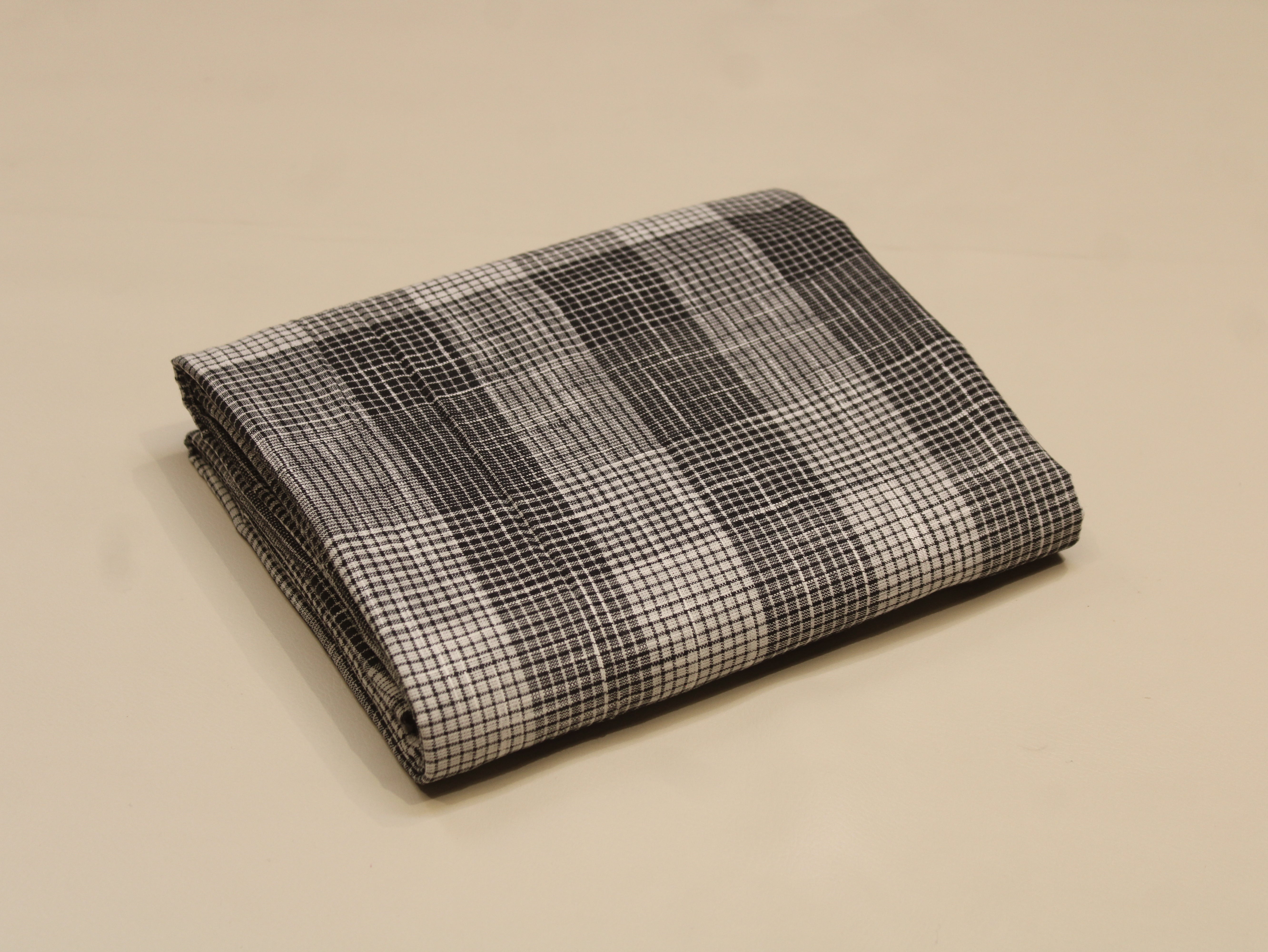 Pure Cotton Handloom Non-Washed Yarn Dyed Check Fabric 44 Inch | Black & Grey Gingham