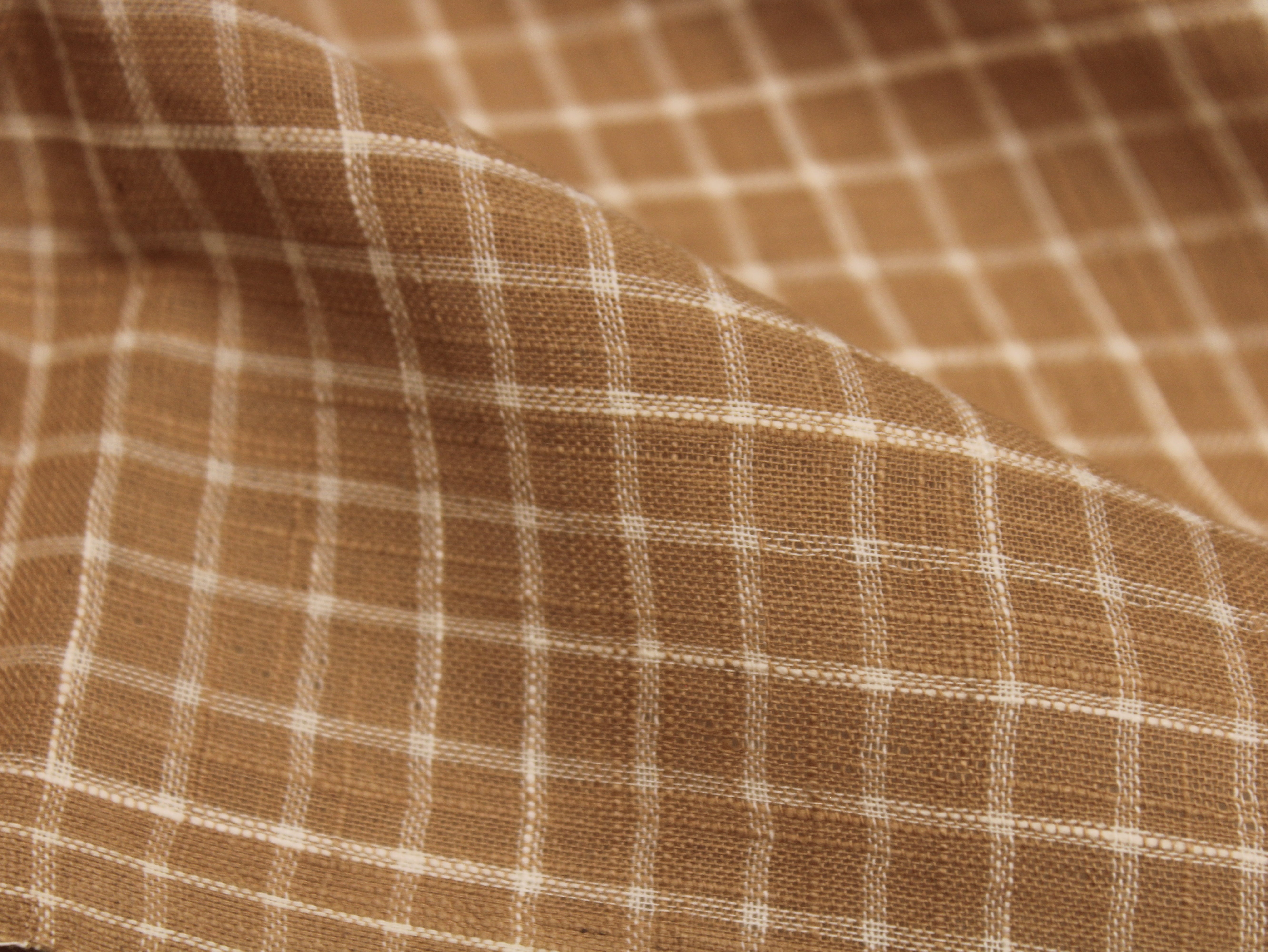 Pure Cotton Handloom Finish Non-Washed Yarn Dyed Check Fabric 44 Inch | Tan & Cream Gingham