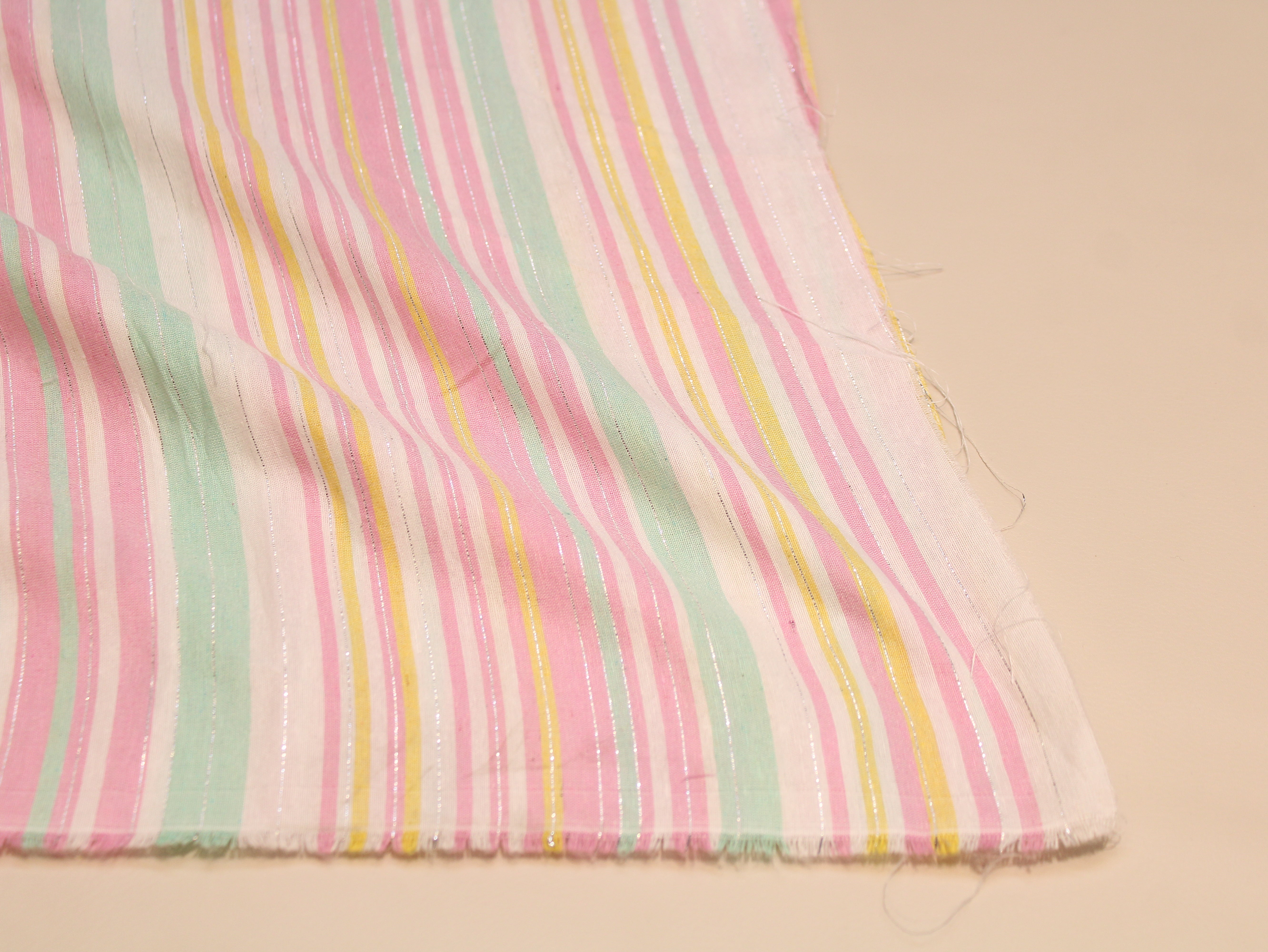 Tissu tissé main en pur coton — Rayures multicolores | 112 cm