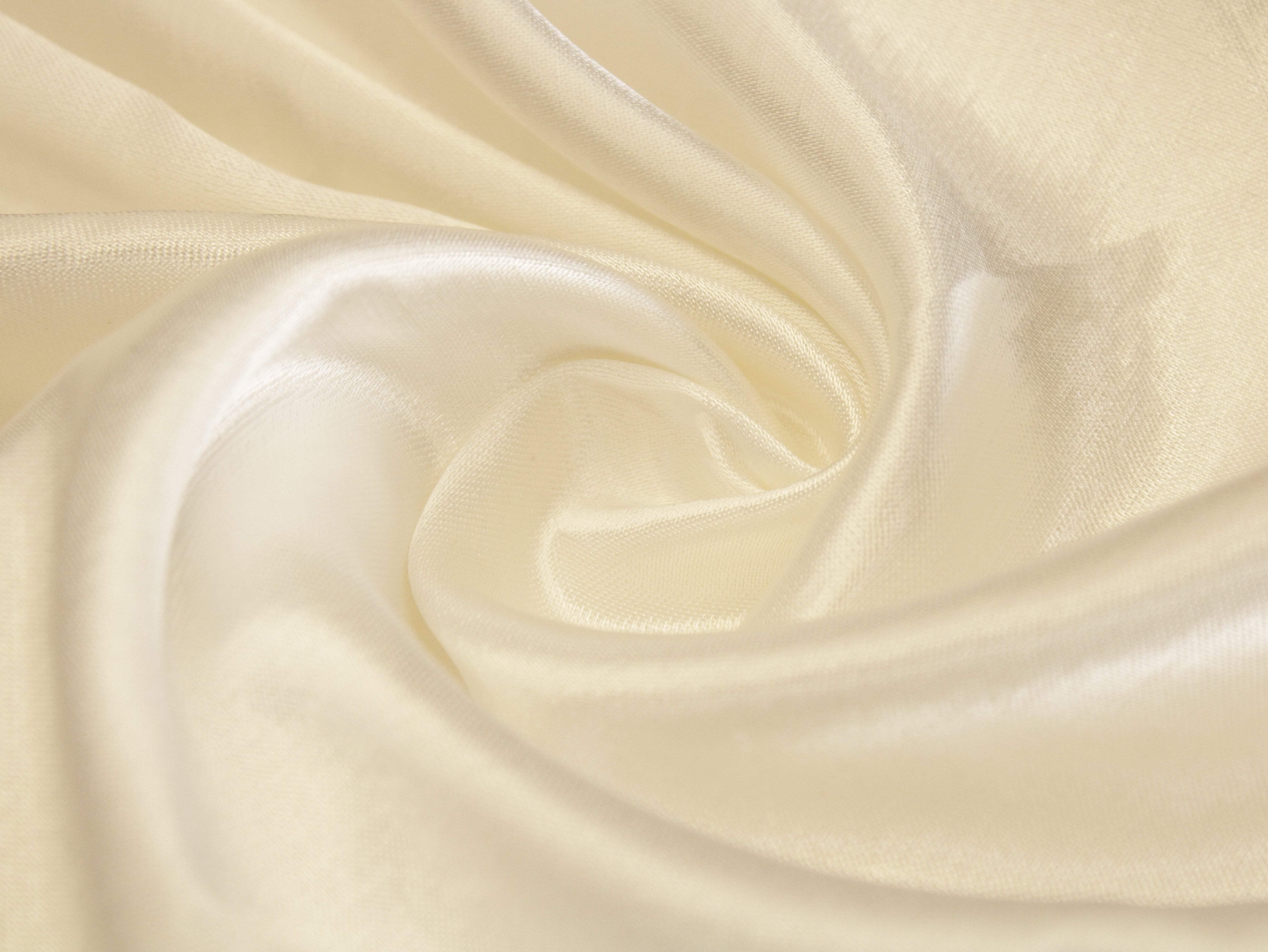 Versatile Dyeable Gaji Silk Fabric - M'Foks