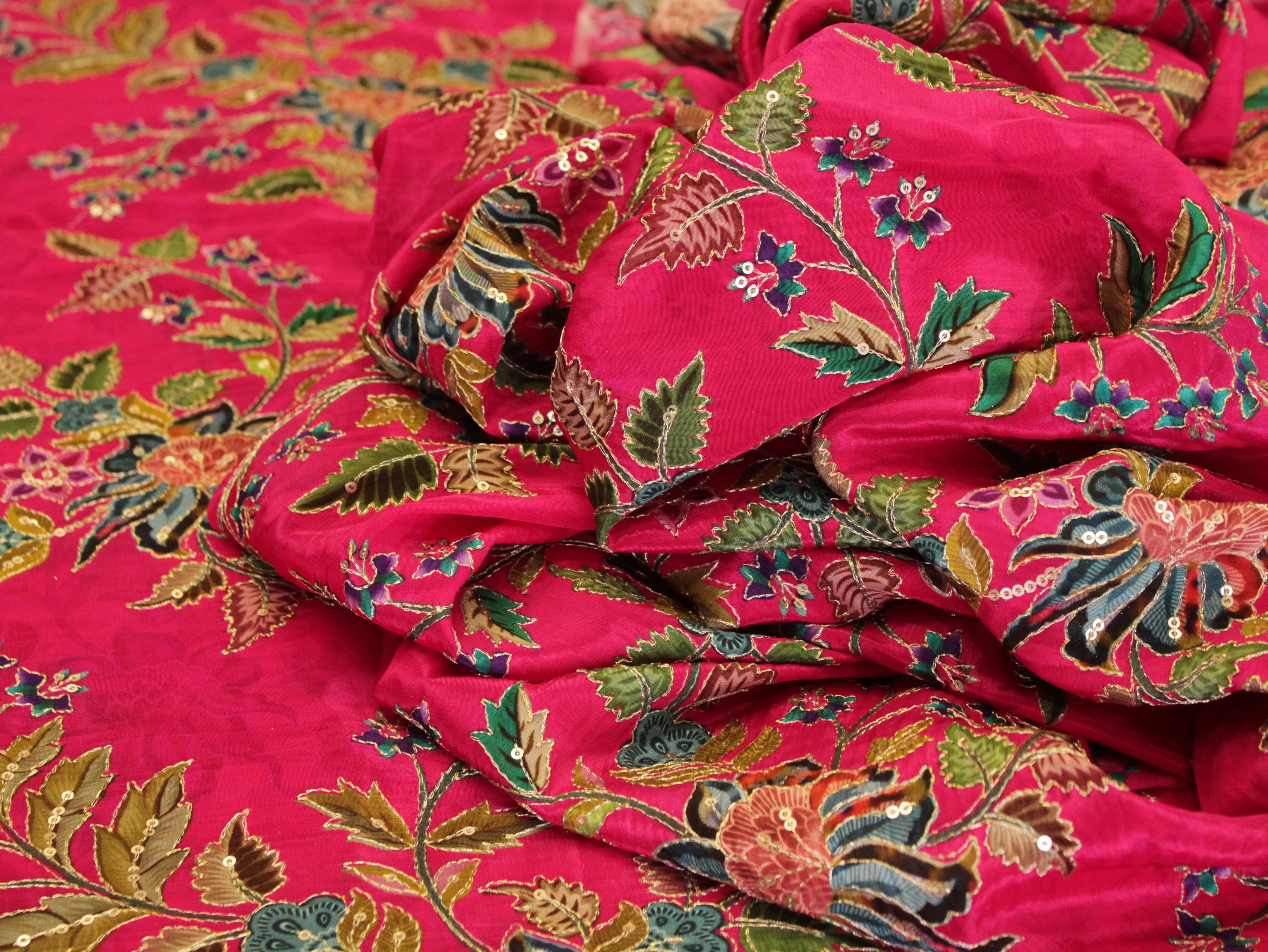 POSH : Digital Print with position work Natural Crepe Fabric - Pink - M'Foks