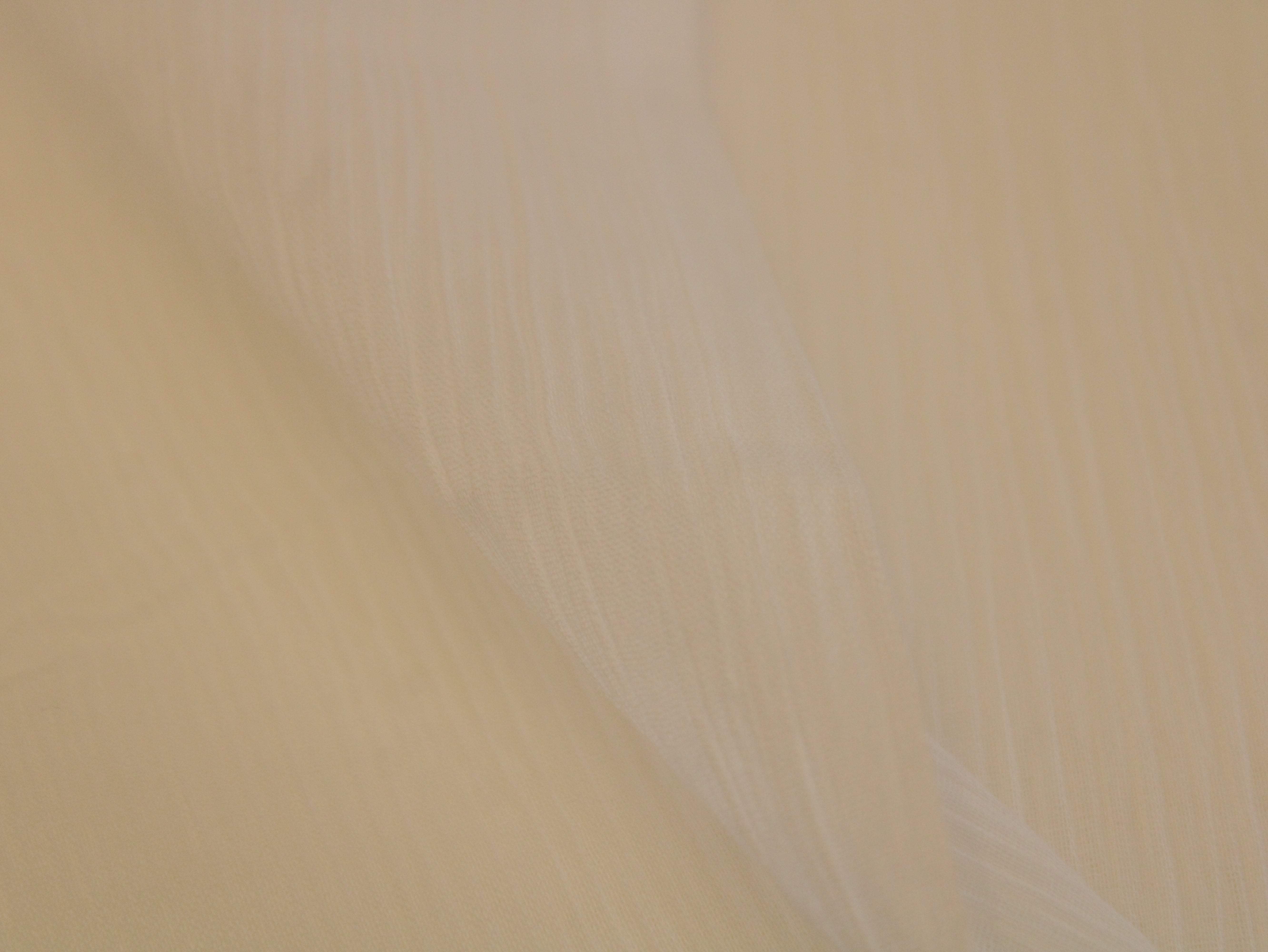 Plain Mul Cotton Crush Fabric - White Dyeable - M'Foks