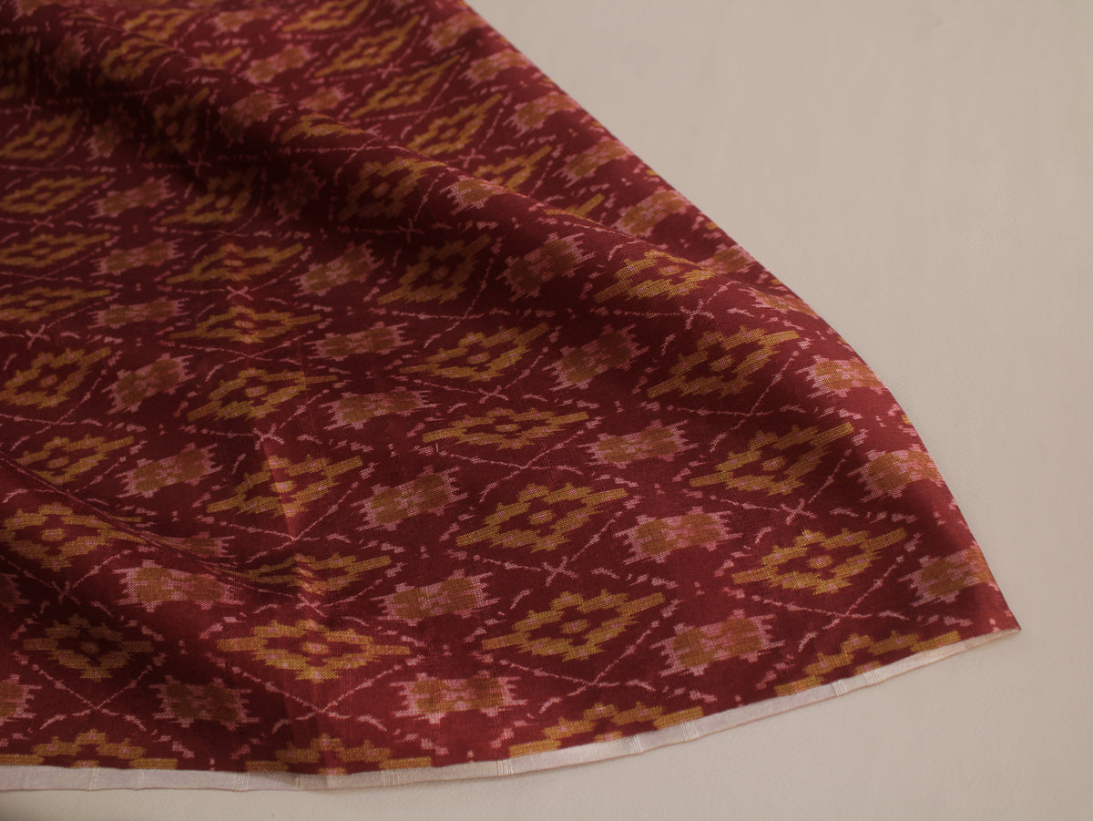Tissu imprimé Ikat effet Matka de soie artificielle