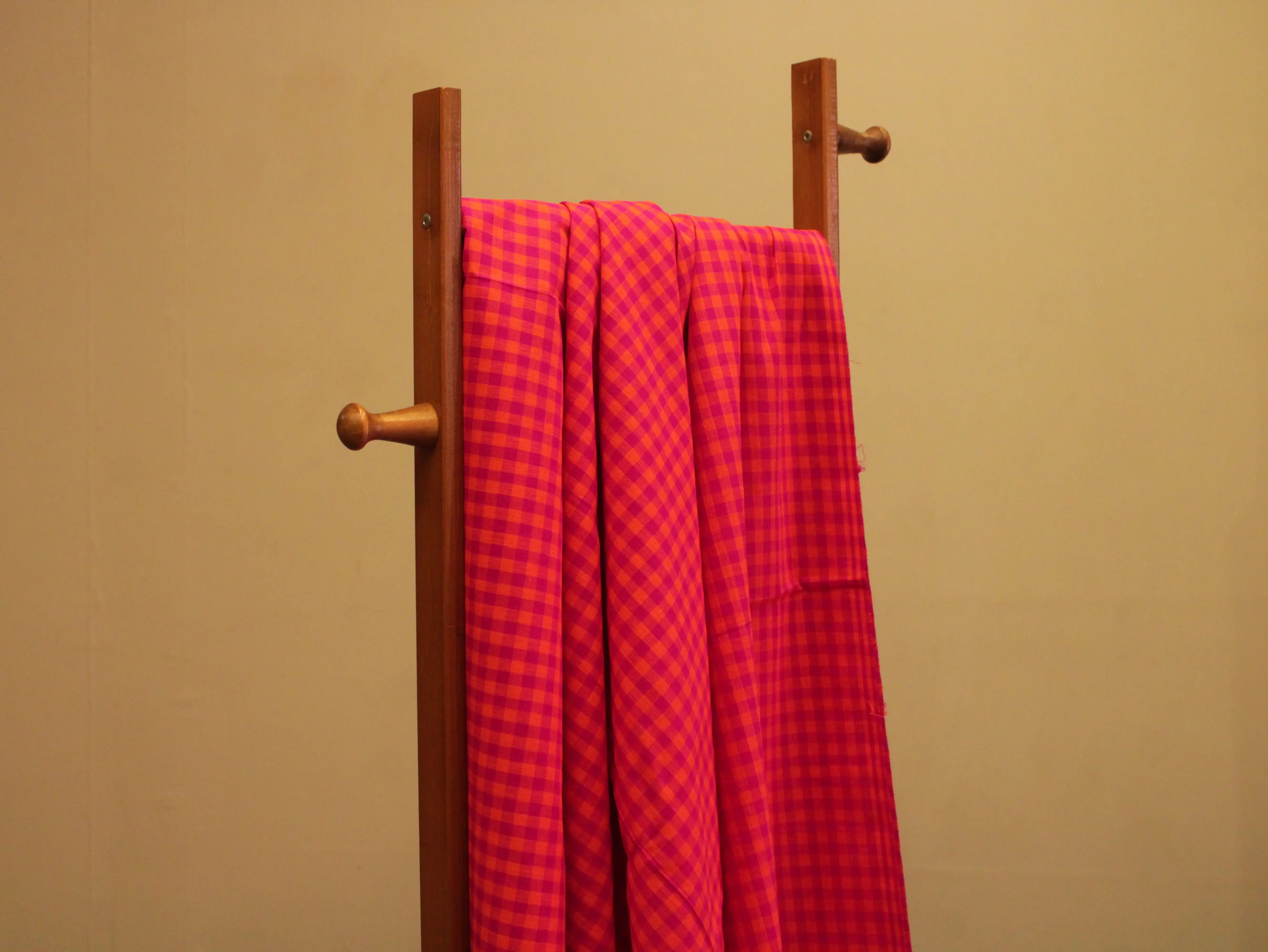 Checked Handloom Pure Cotton Woven Fabric