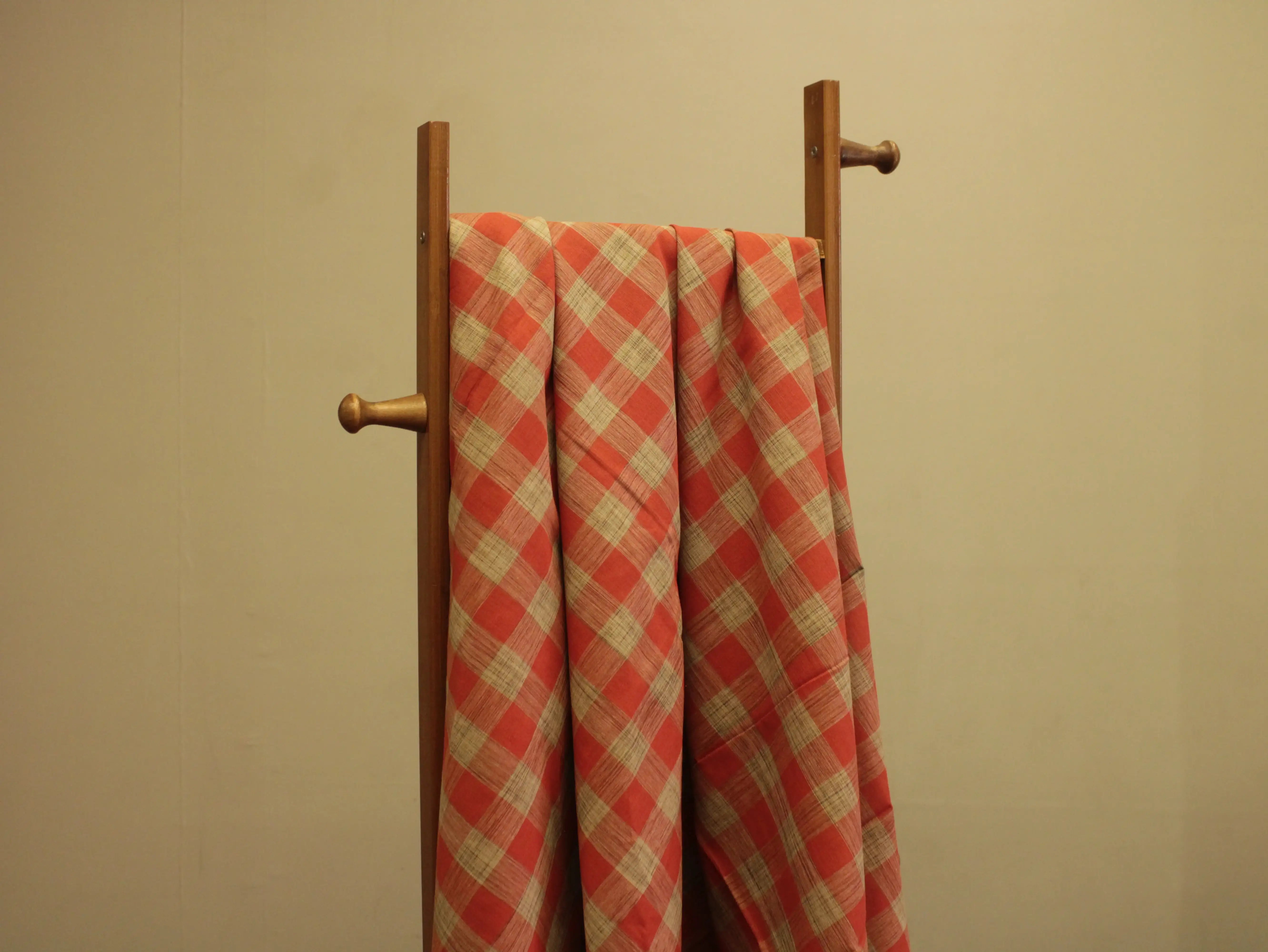 Checked Handloom Pure Cotton Woven Fabric