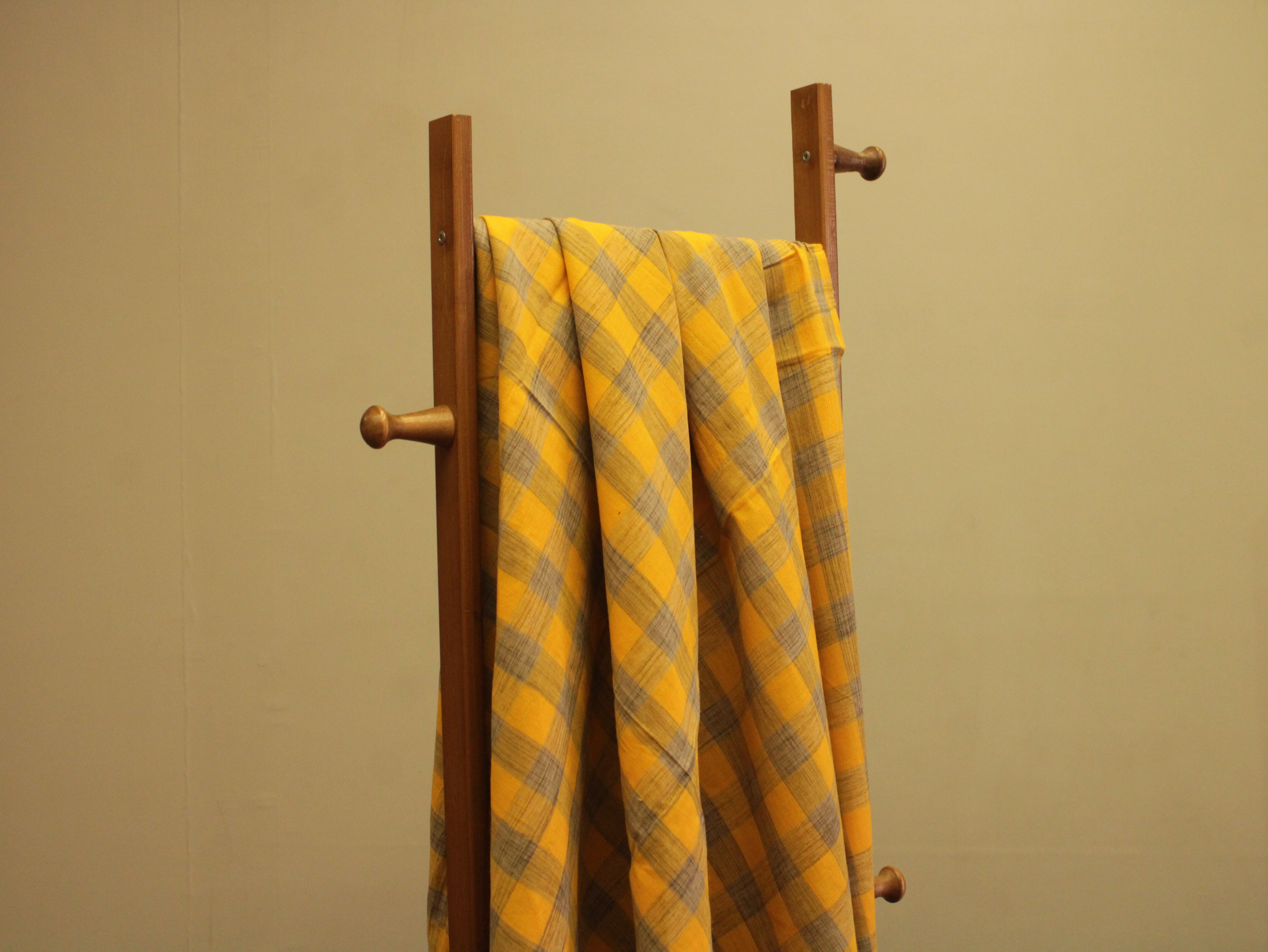 Checked Handloom Pure Cotton Woven Fabric
