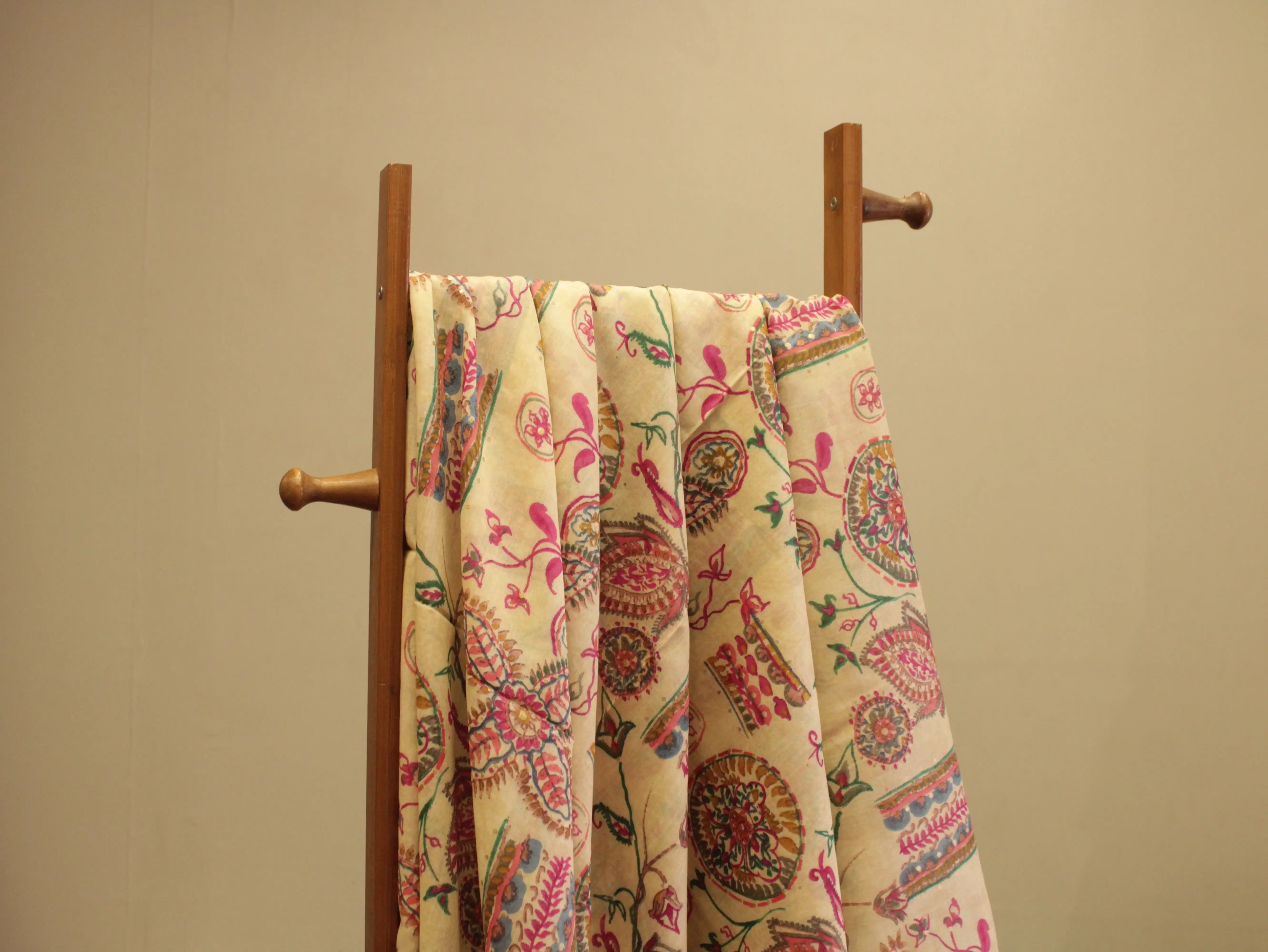 Premium Micro Fiber Pure Mal Mal Cotton Printed Fabric