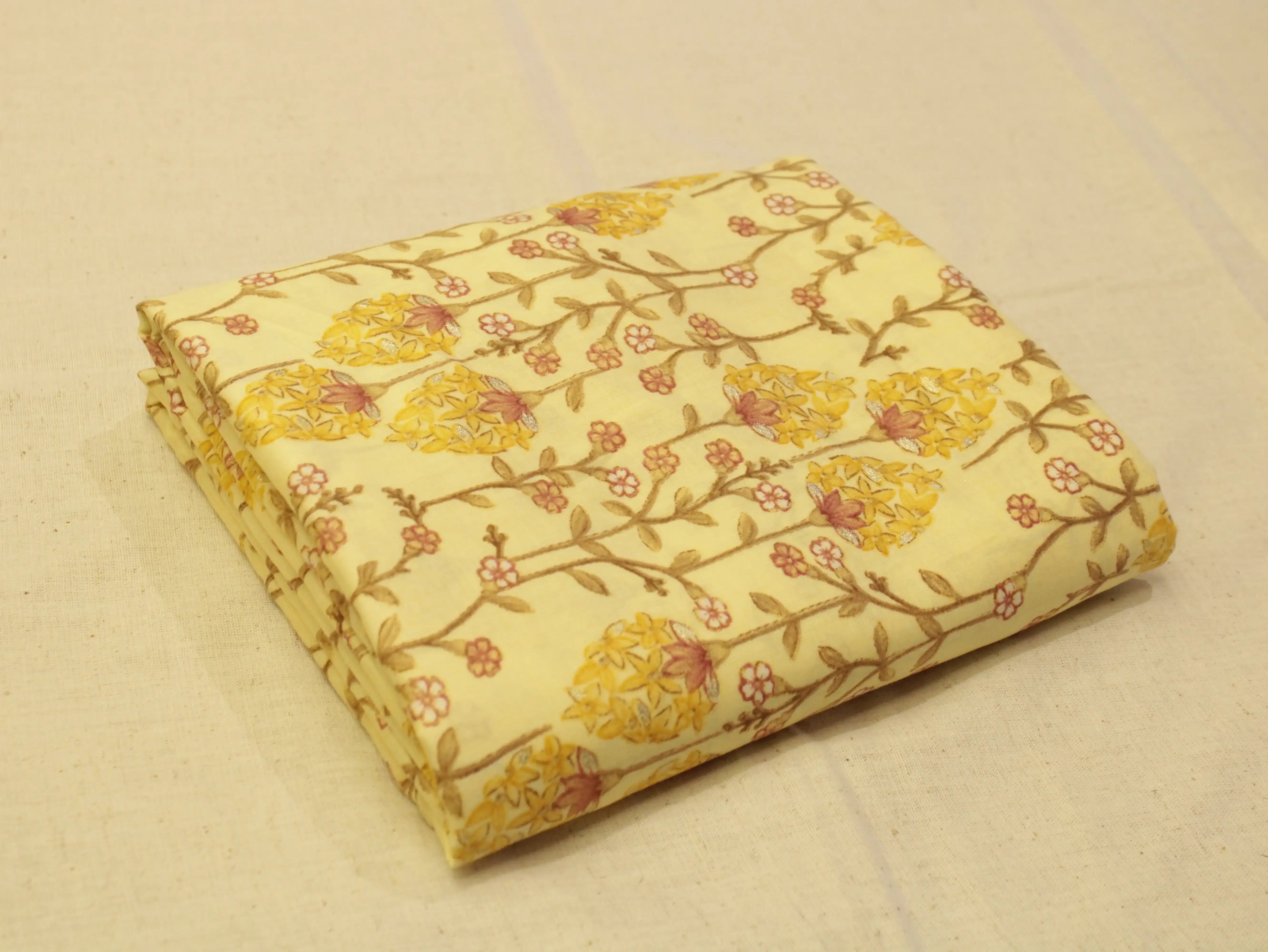 Premium Giza Pure Cotton Print Fabric - M'Foks