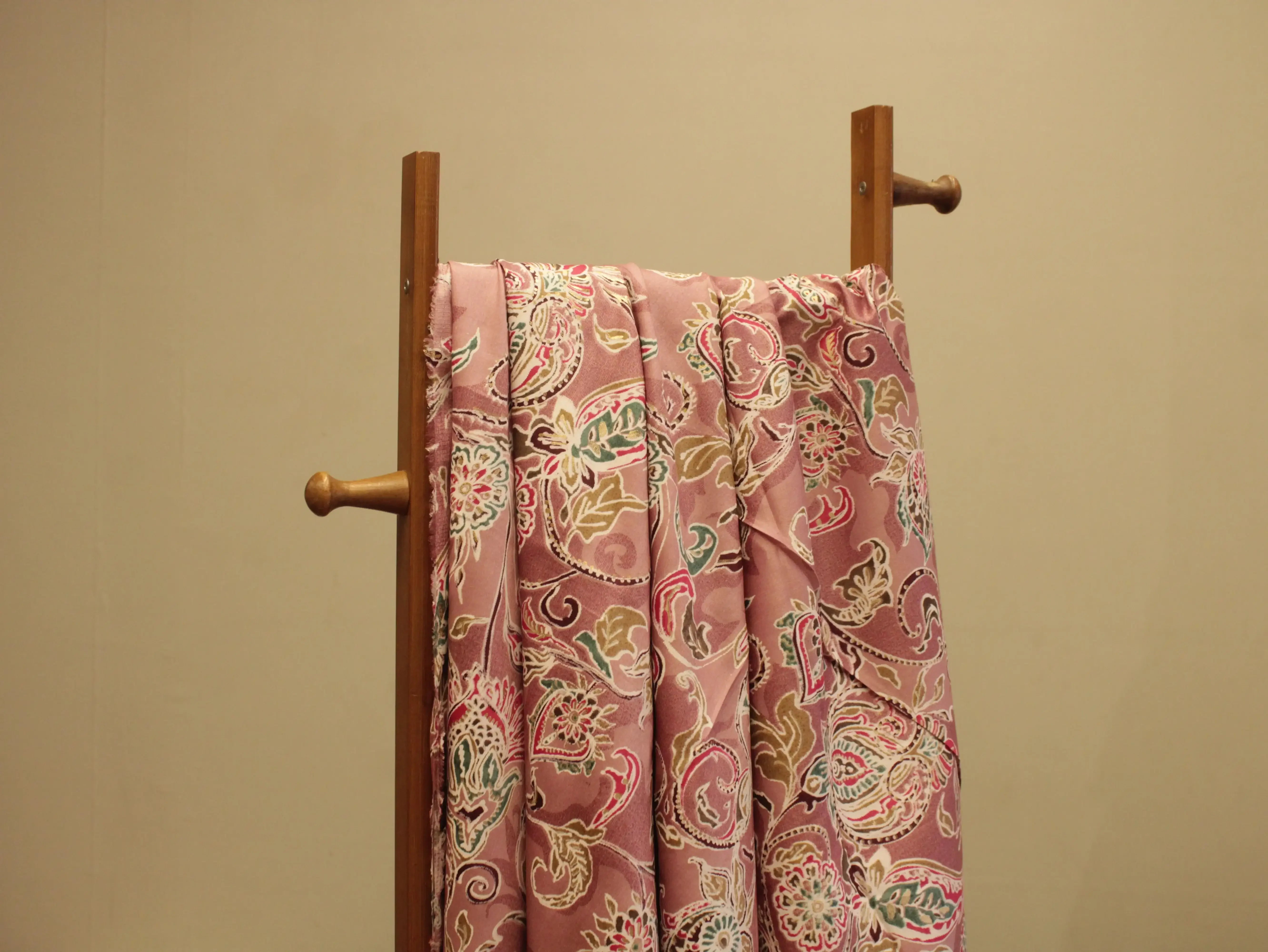 Premium Giza Pure Cotton Print Fabric - M'Foks