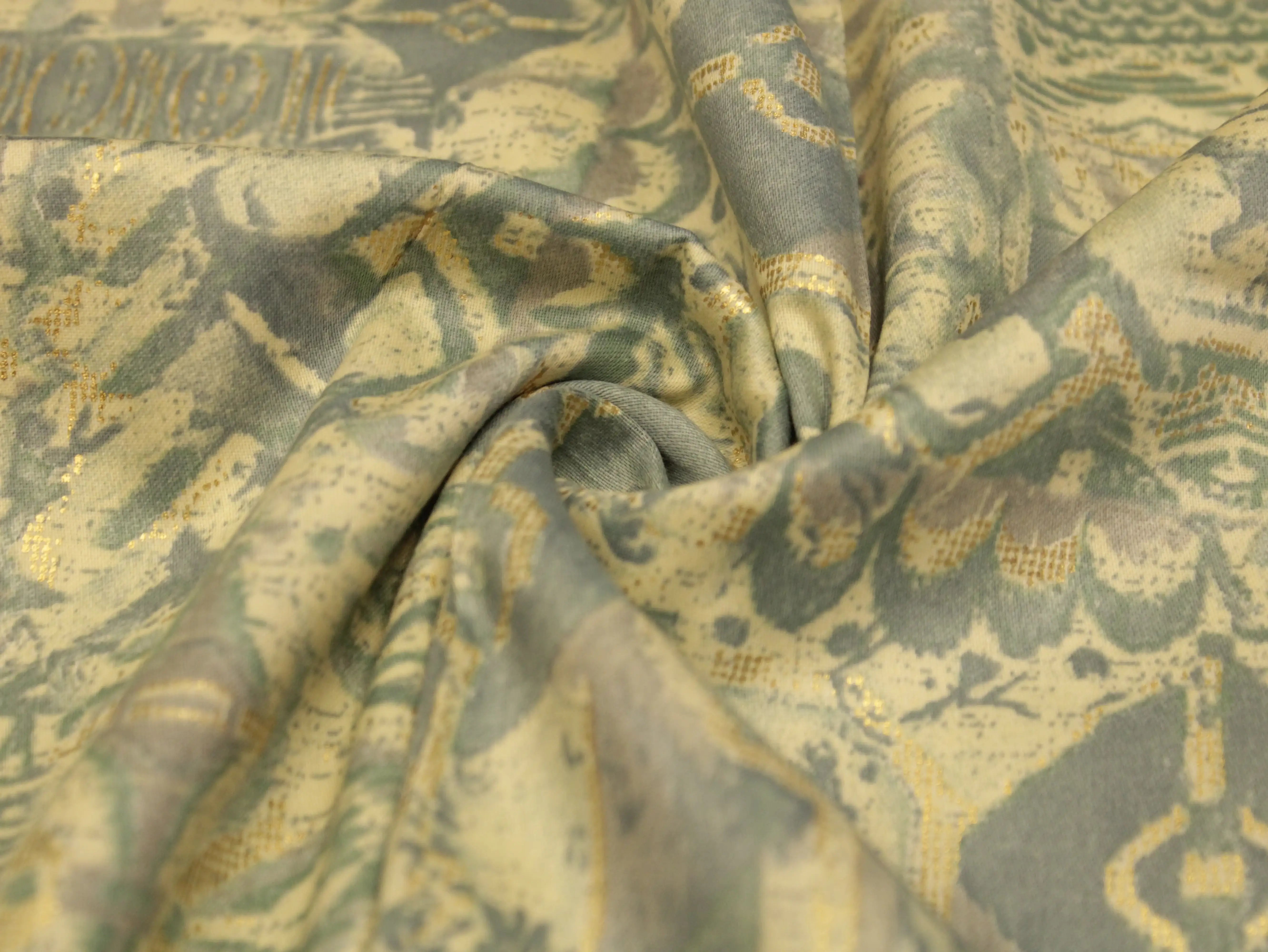 Premium Giza Pure Cotton Print Fabric