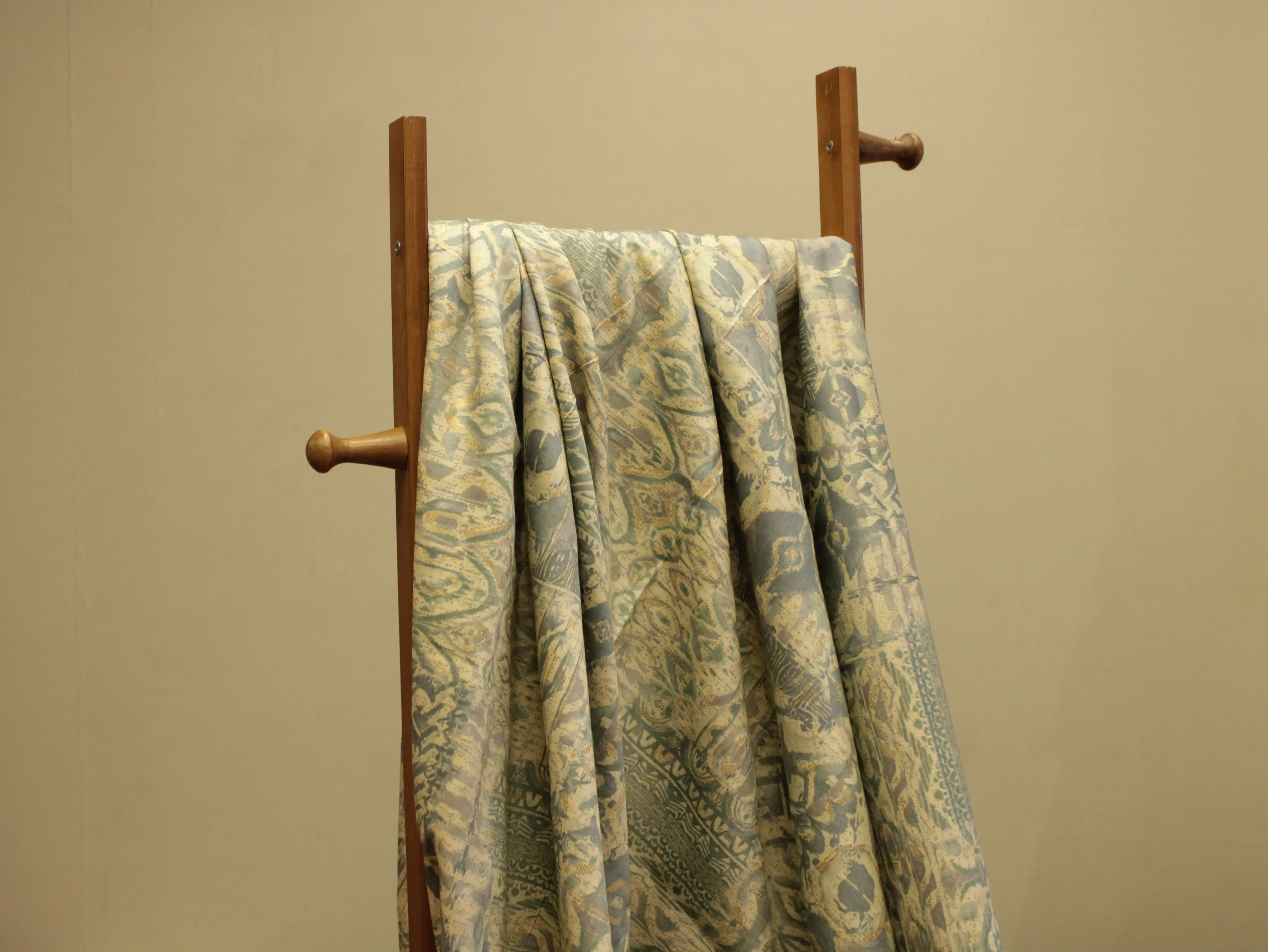 Premium Giza Pure Cotton Print Fabric