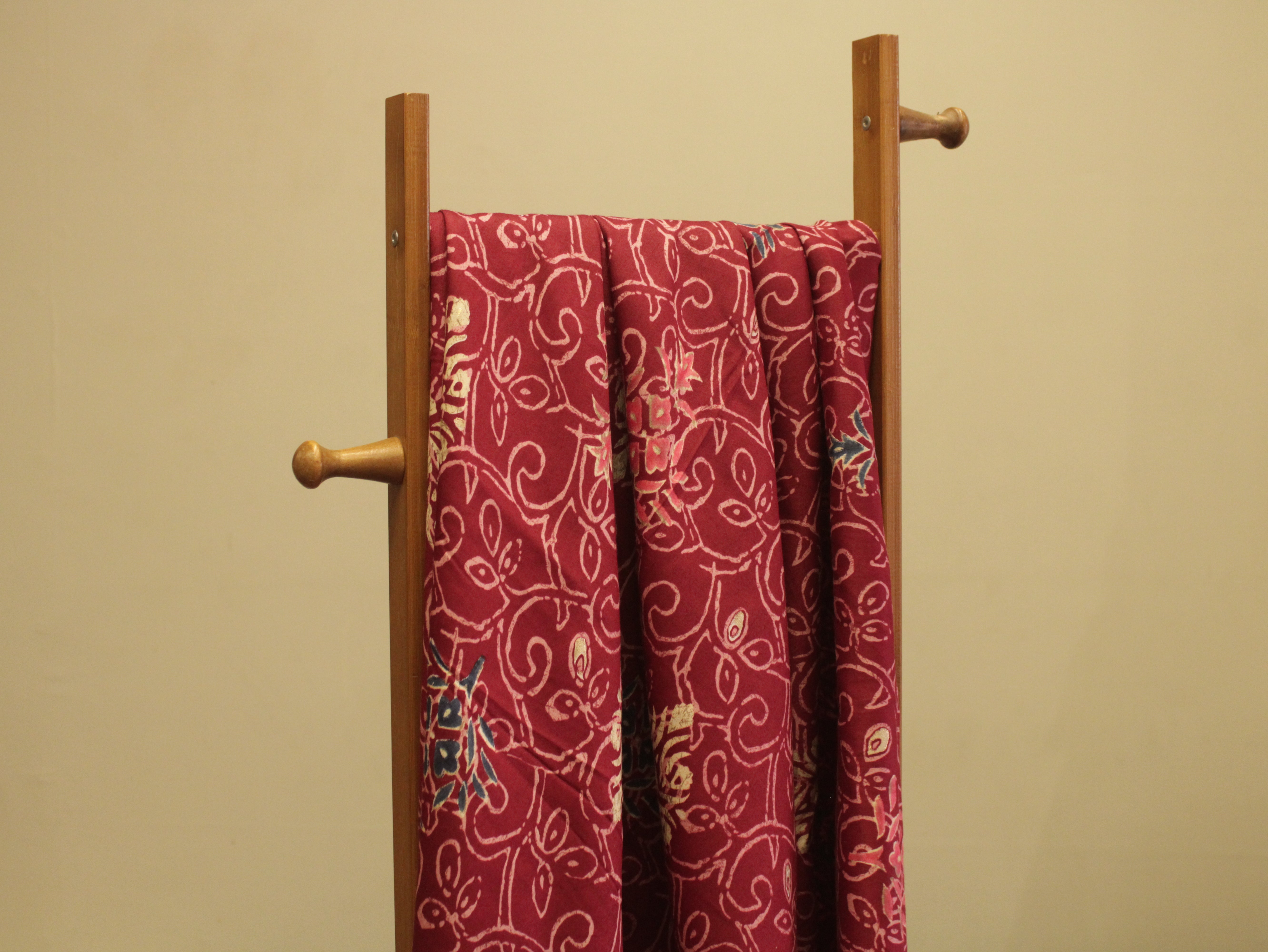 Premium Giza Pure Cotton Print Fabric - Maroon