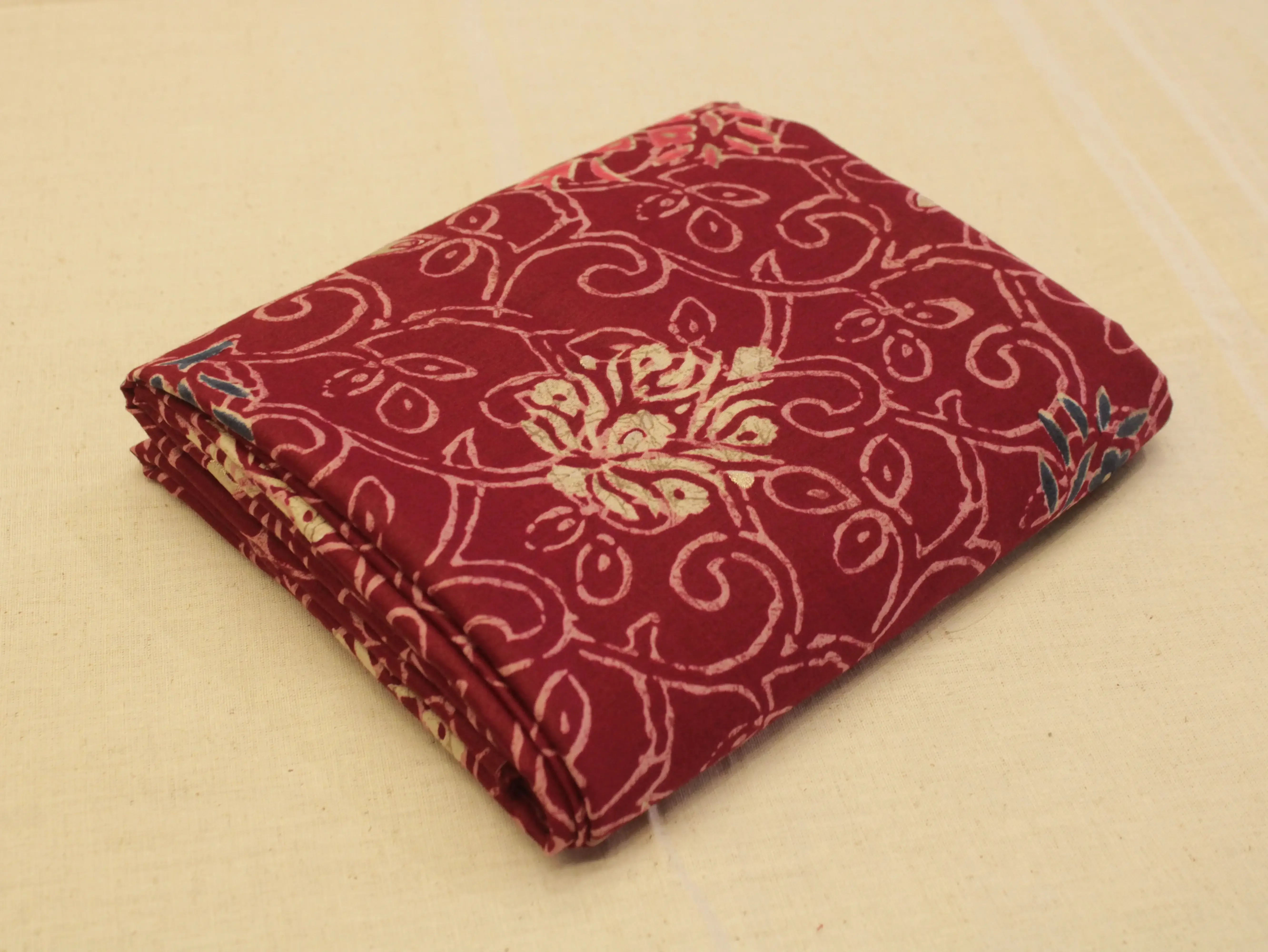Premium Giza Pure Cotton Print Fabric - Maroon - M'Foks